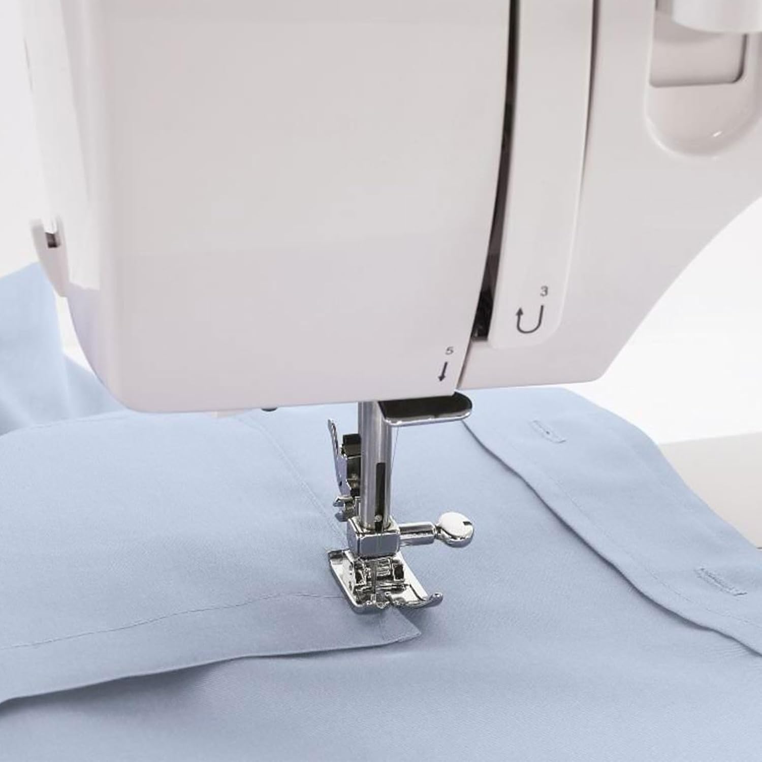 Singer Maquina De Coser Mecanica Talent 3323-30 Puntadas Utilitarias, Puntadas Ojal Totalmente Automático de un Paso, Zig-Zag Hasta 6mm, Enhebrado Automático, Maquina De Coser Profesional, Blanco