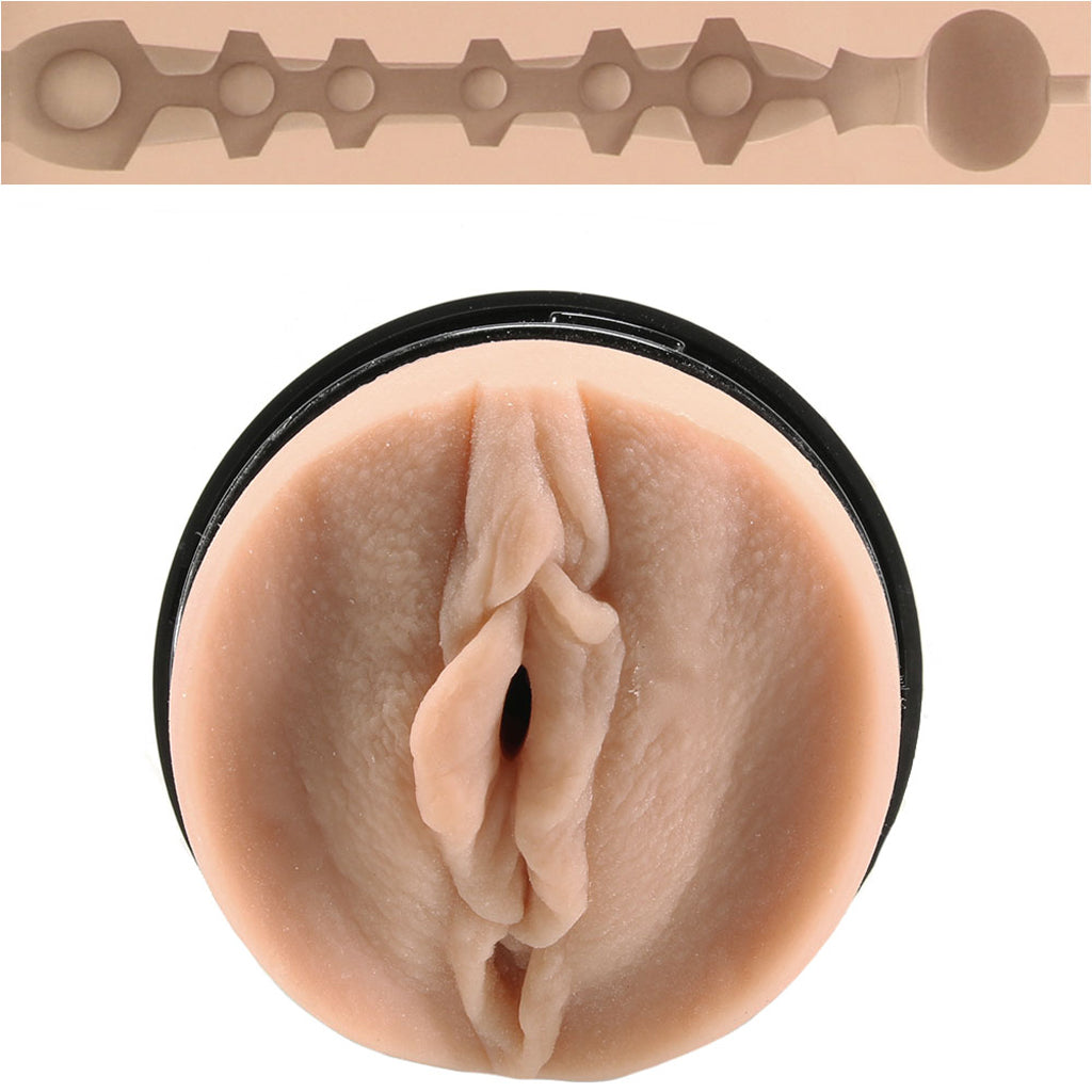 Squeeze Leo of Leolulu ULTRASKYN Stroker