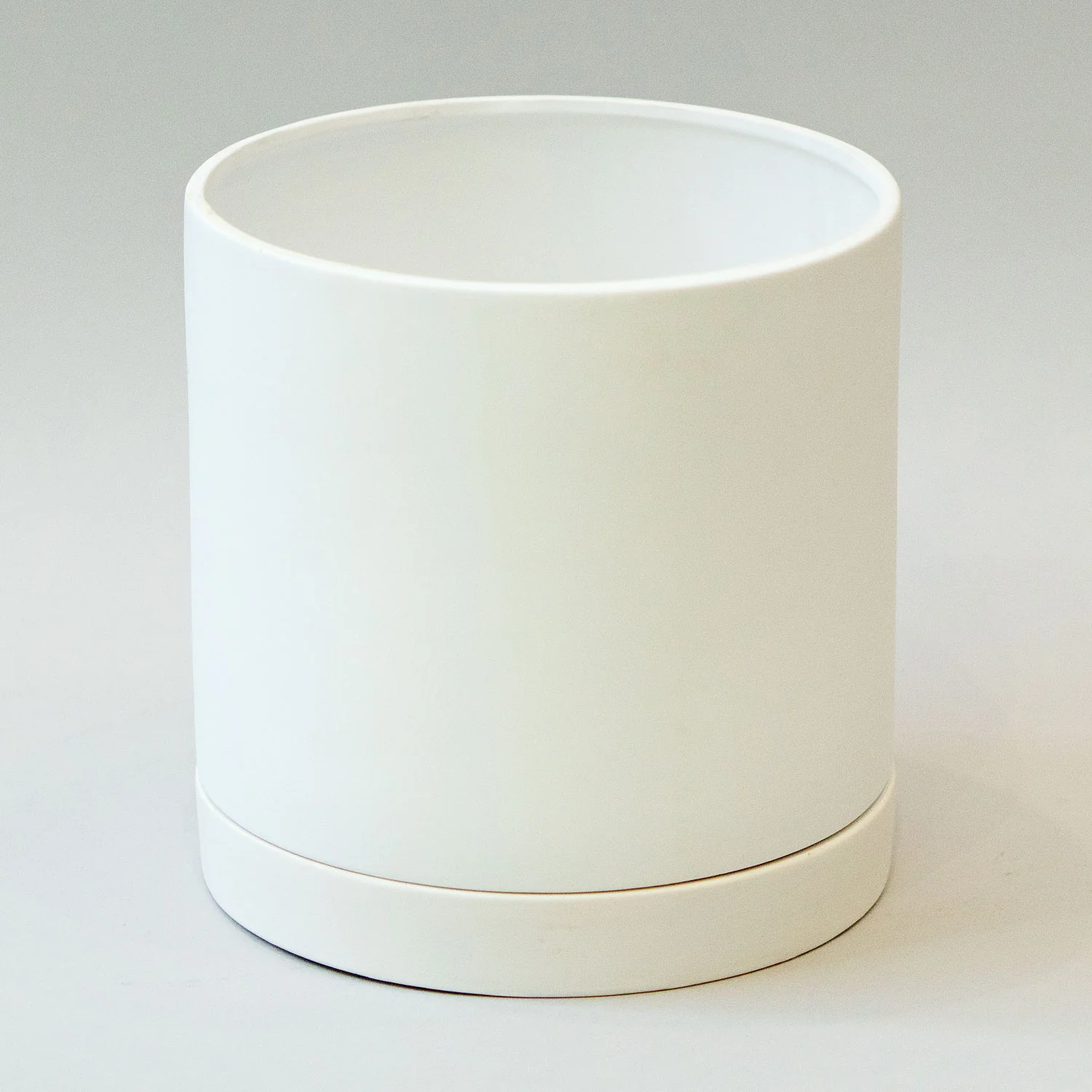 7 Pot with saucer (White)