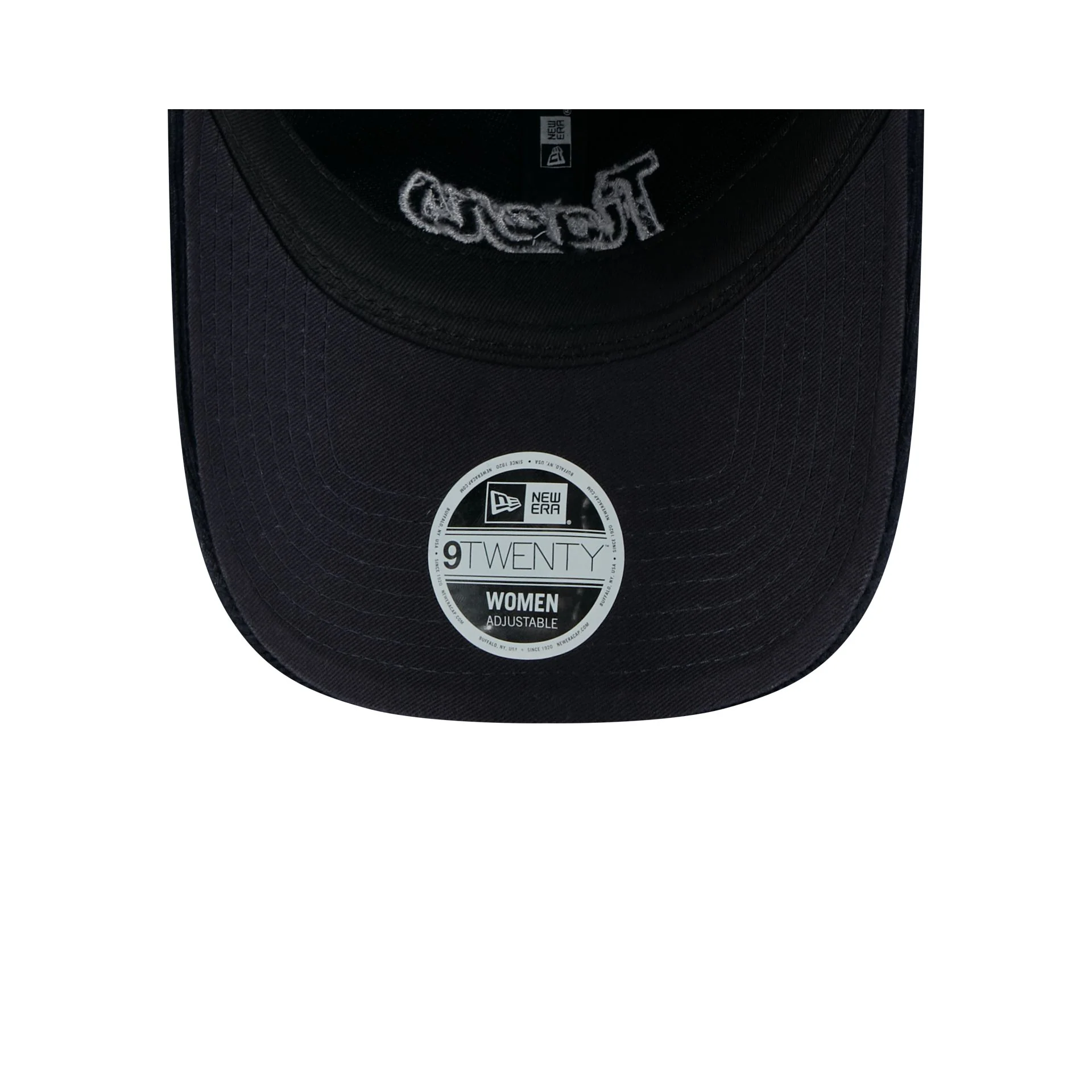 Detroit Tigers Women's Corduroy 9TWENTY Adjustable Hat