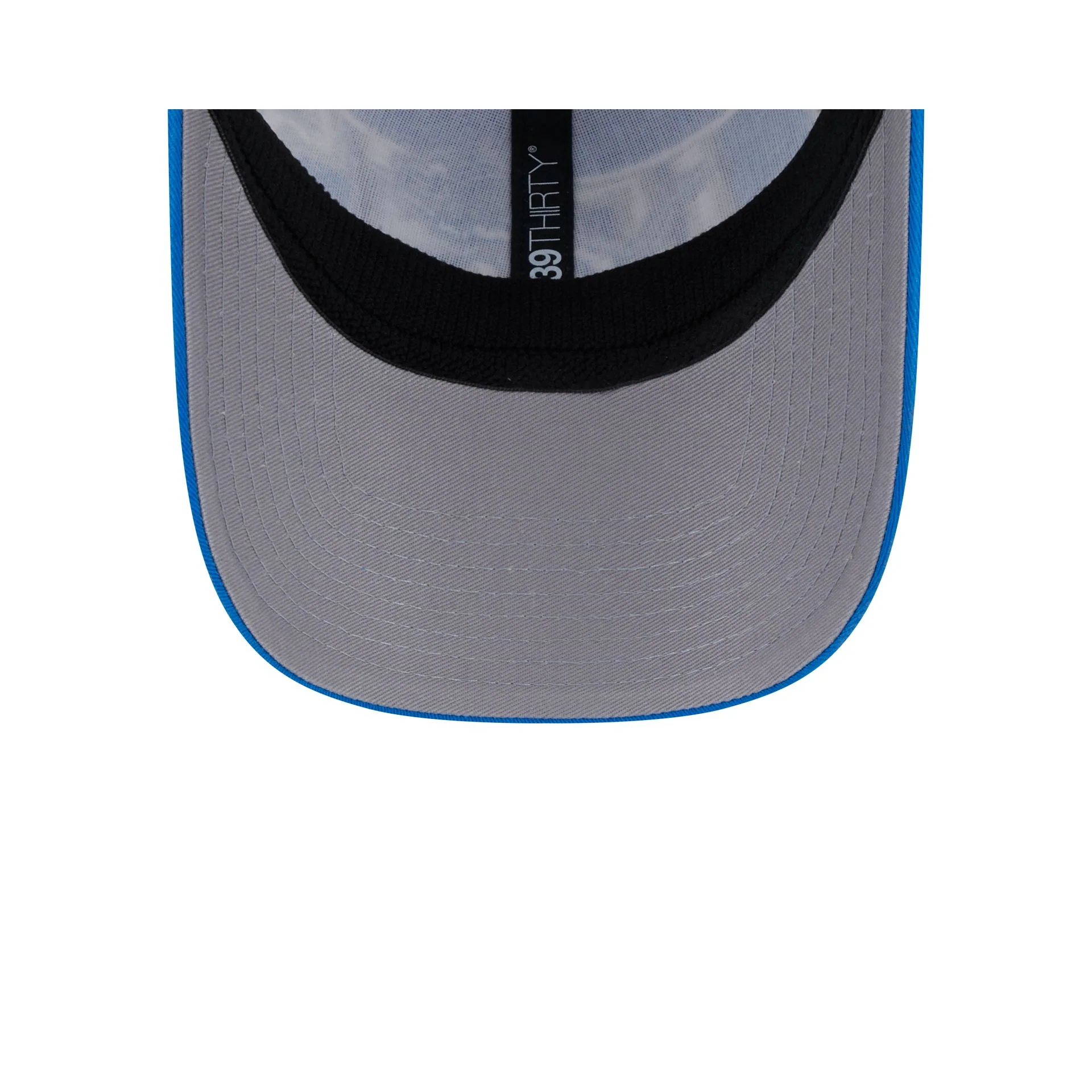 Detroit Lions Banded 39THIRTY Stretch Fit Hat