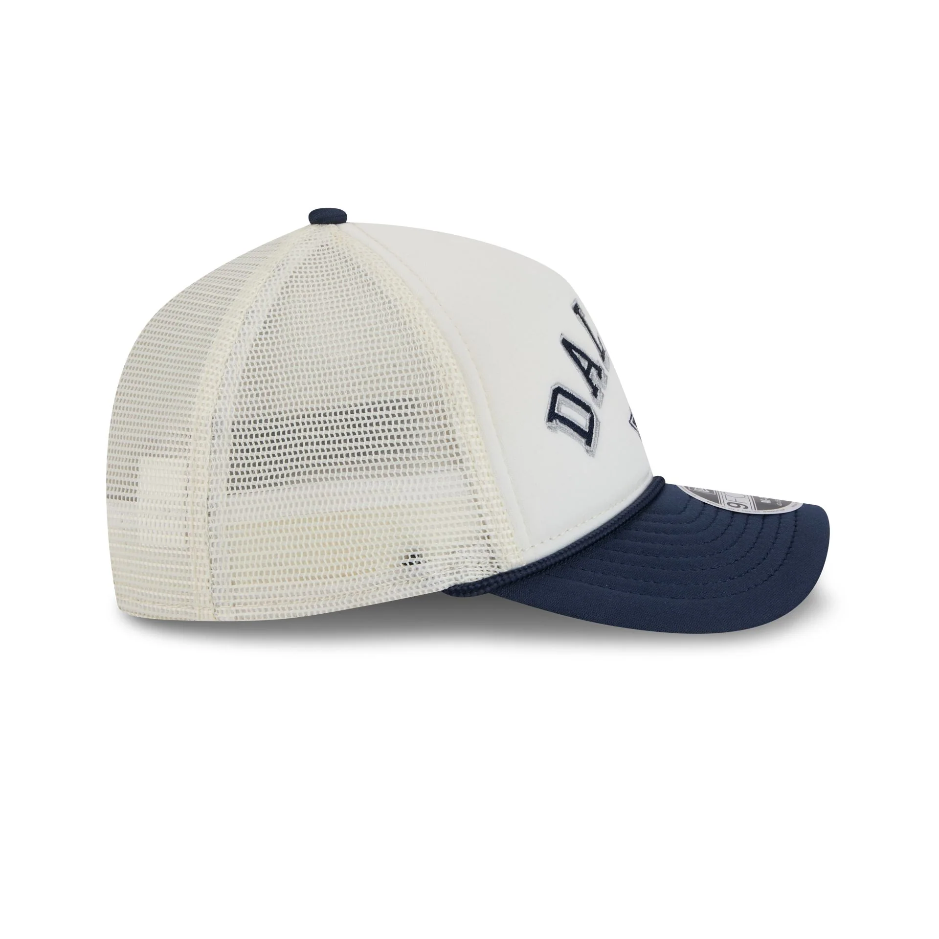 Dallas Cowboys Chrome Arch 9FORTY M-Crown A-Frame Trucker Hat