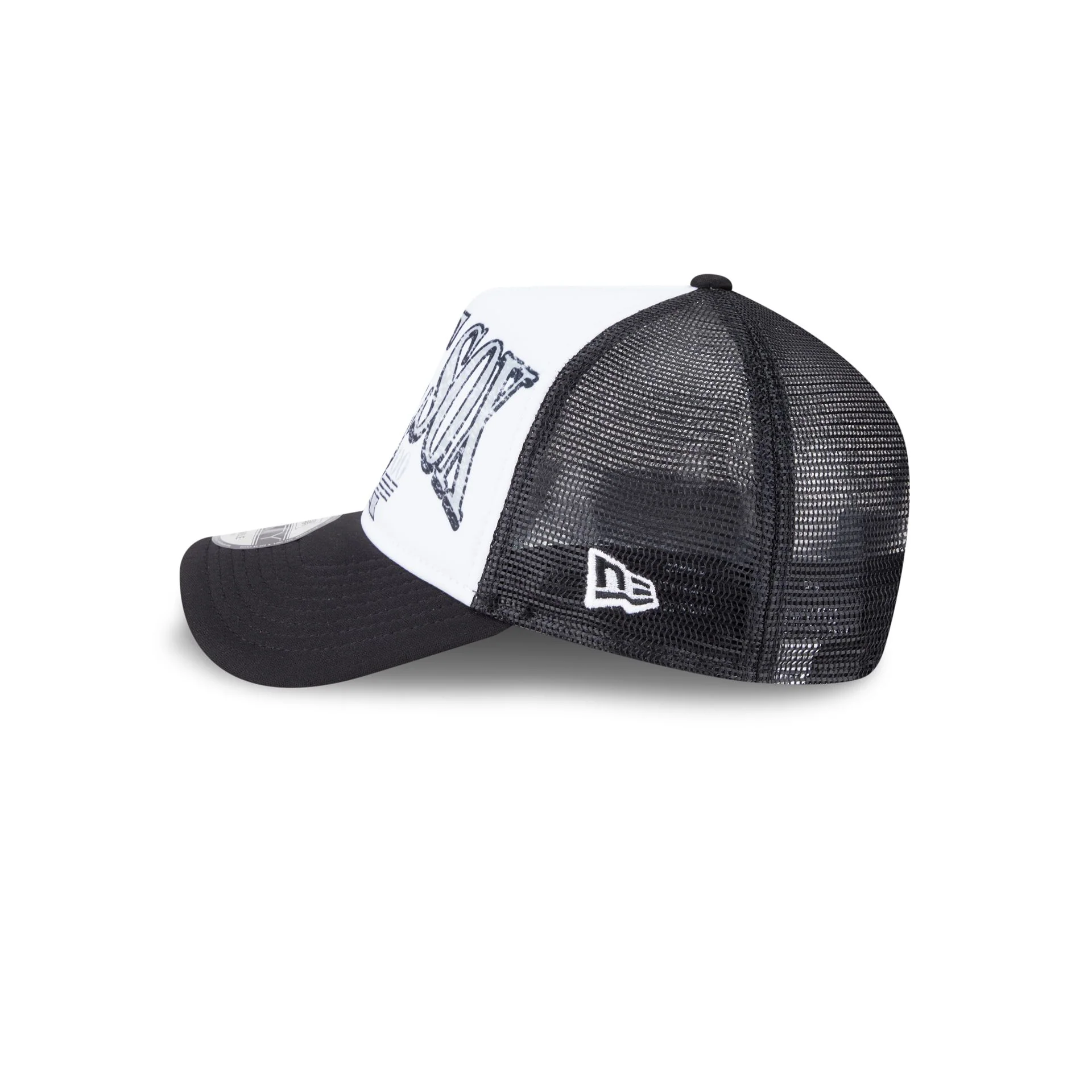 Chicago White Sox Distressed 9FORTY A-Frame Trucker Hat