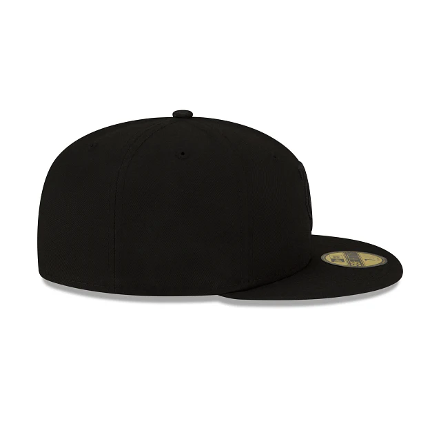 Minnesota Twins Blackout Basic 59FIFTY Fitted Hat