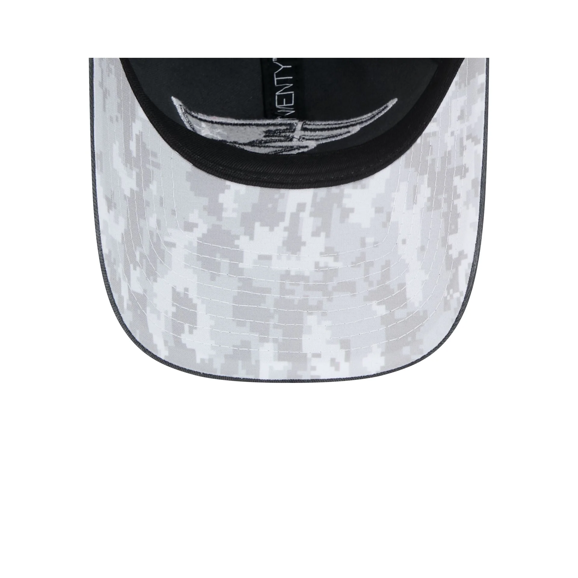 New England Patriots 2024 Salute to Service 9TWENTY Adjustable Hat