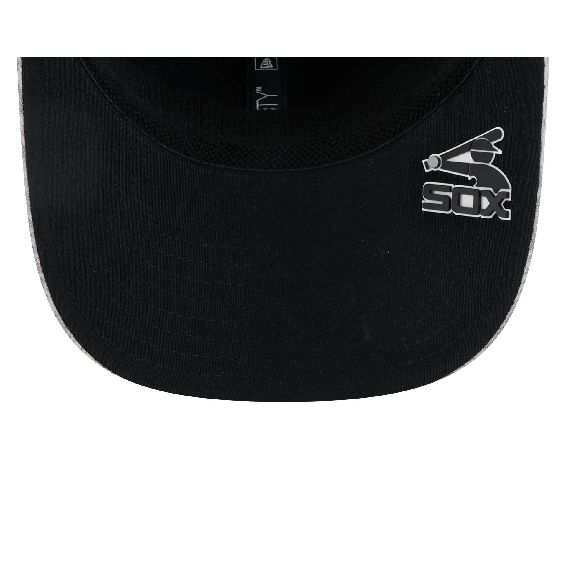 Chicago White Sox 2025 Clubhouse Gray 9SEVENTY Stretch-Snap Hat