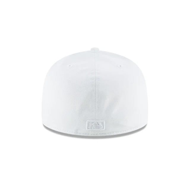New York Yankees Whiteout Basic 59FIFTY Fitted Hat