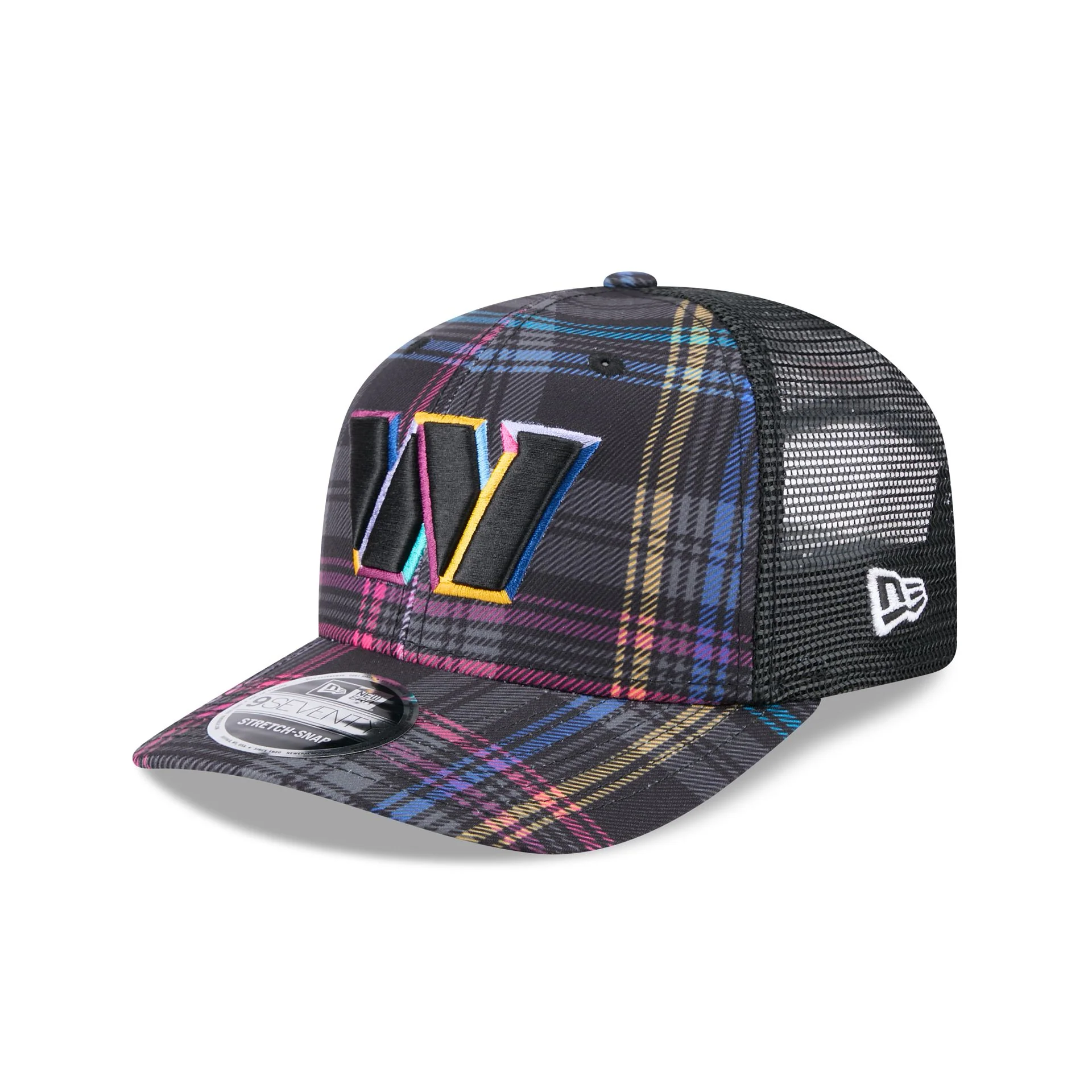 Washington Commanders 2024 Crucial Catch 9SEVENTY Trucker Hat