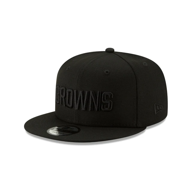 Cleveland Browns Basic Black On Black 9FIFTY Snapback Hat