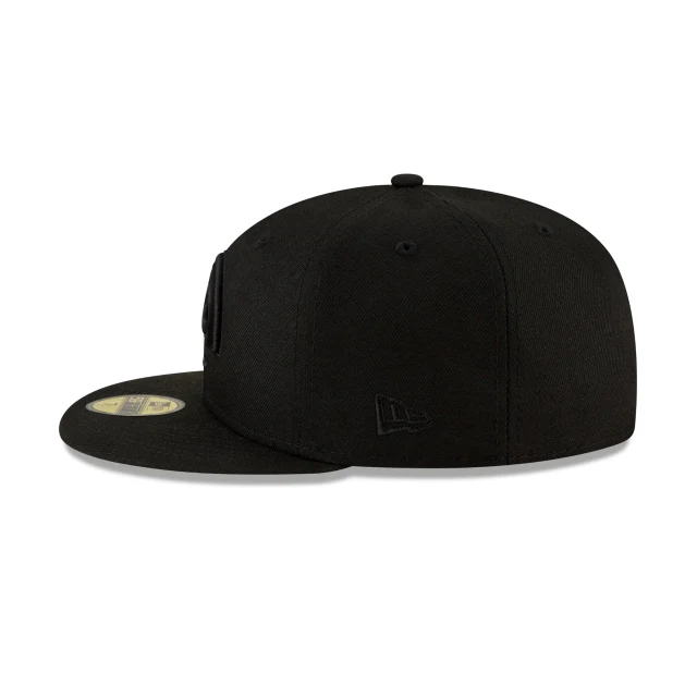 Los Angeles Rams Black On Black 59FIFTY Fitted Hat
