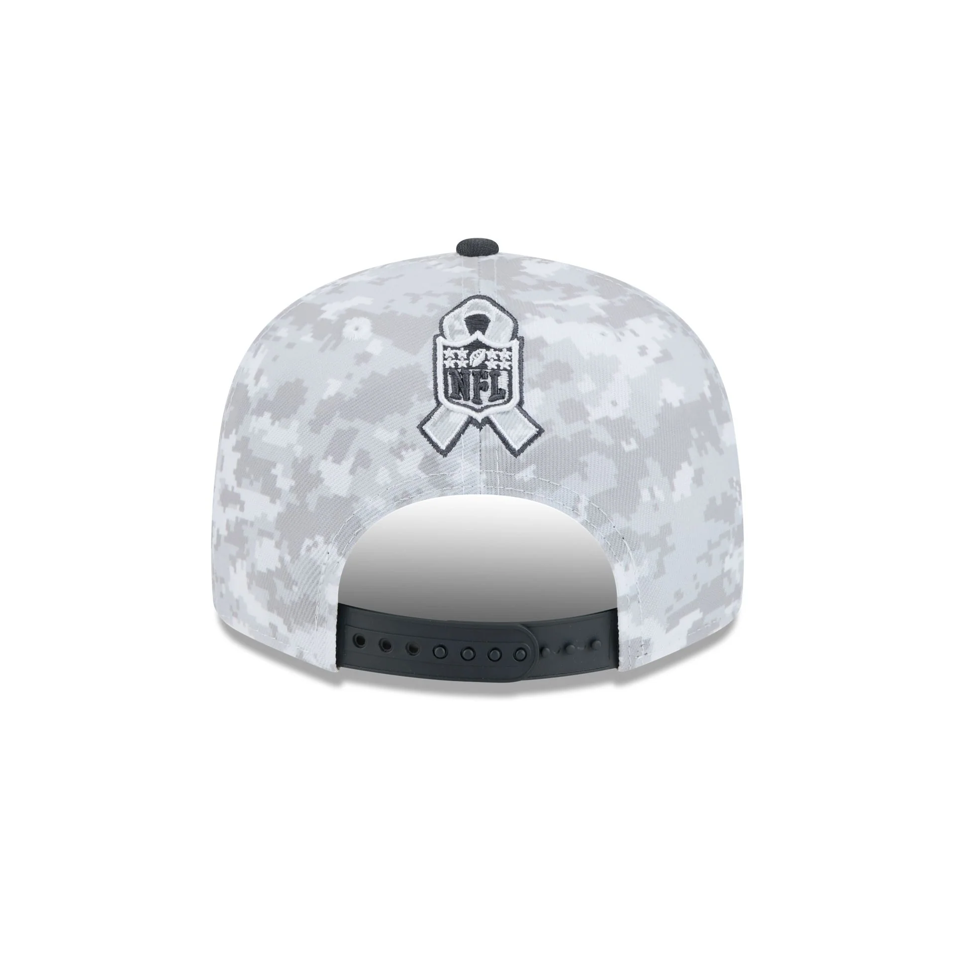 New England Patriots 2024 Salute to Service 9FIFTY Snapback Hat