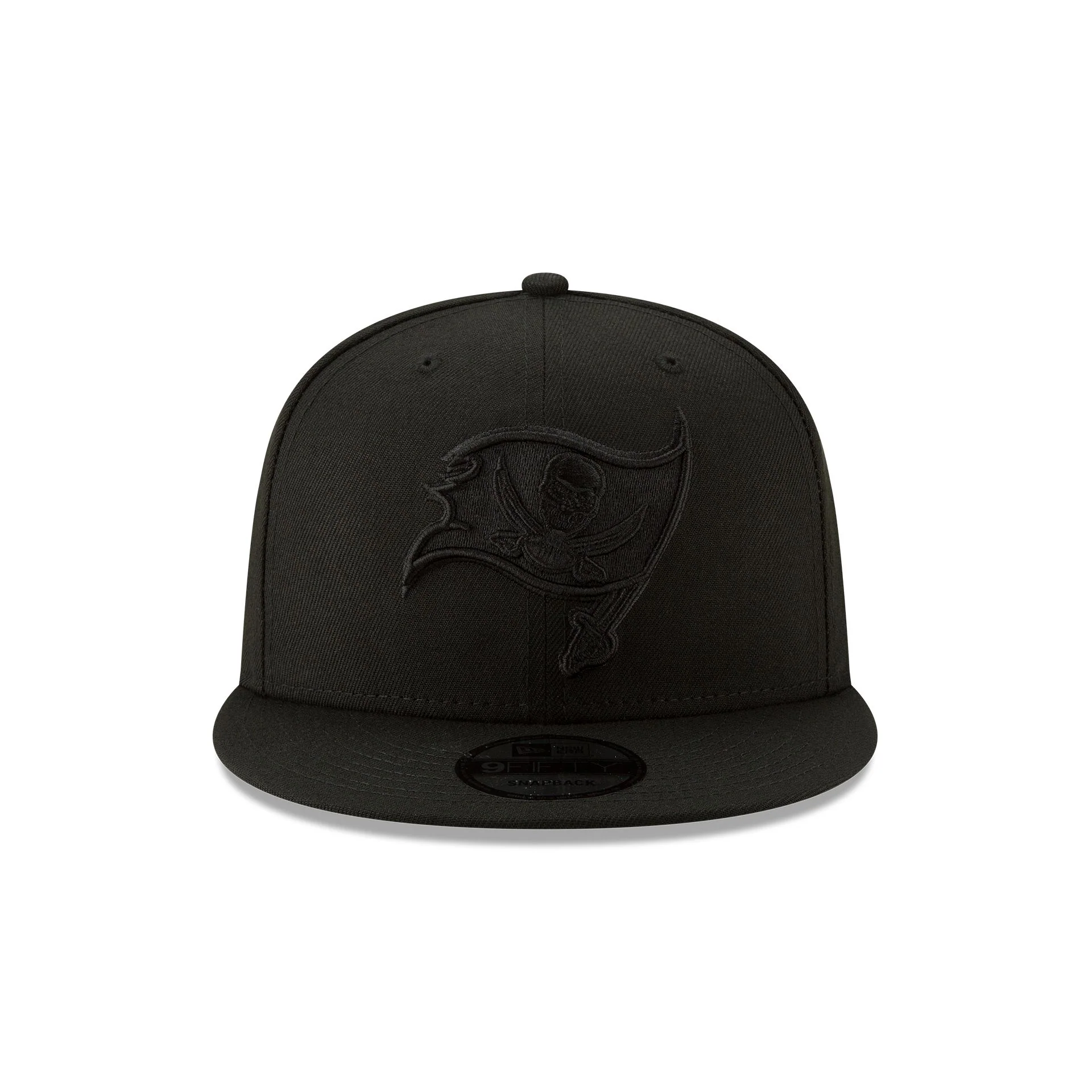 Tampa Bay Buccaneers Basic Black on Black 9FIFTY Snapback