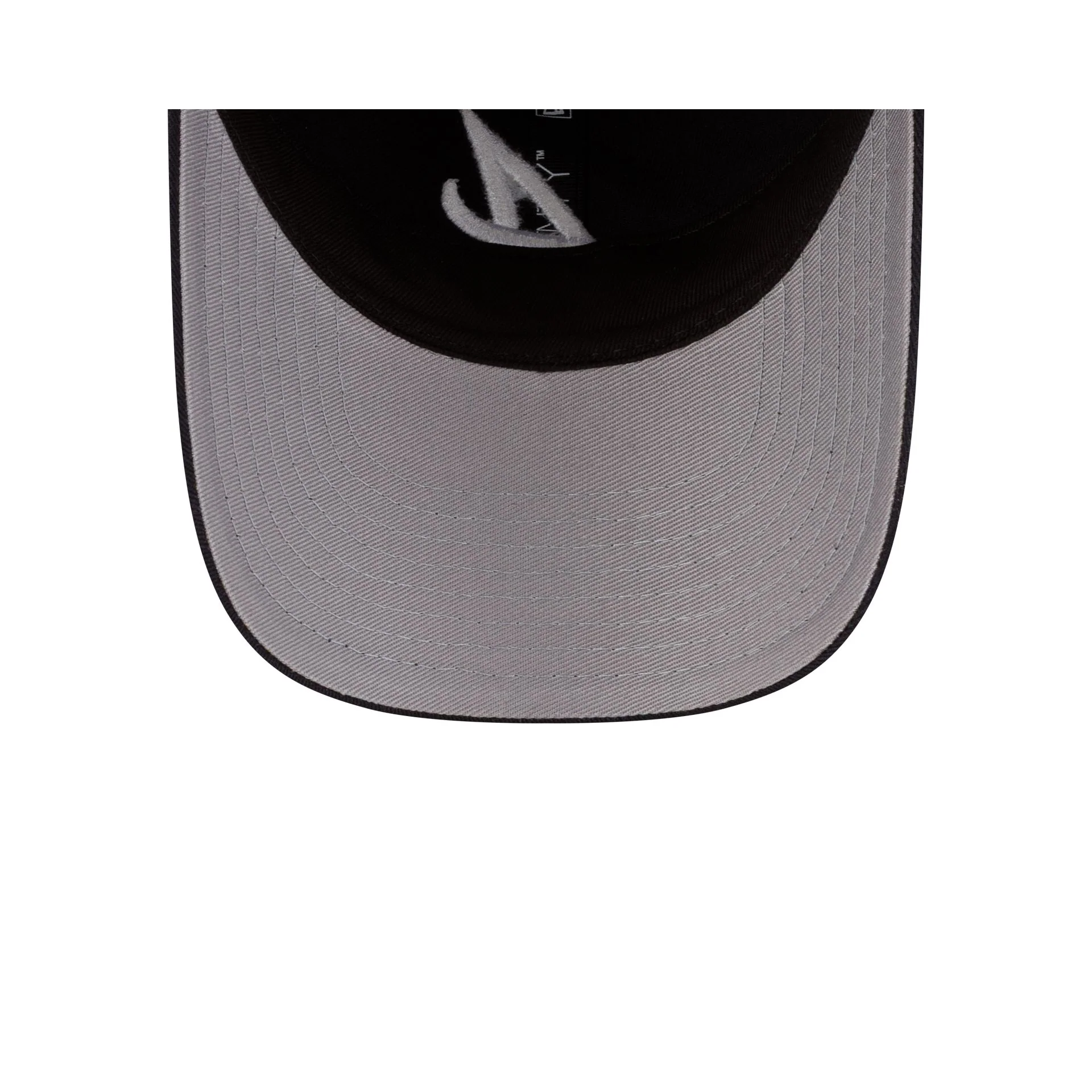 Hidden Pigeon x Atlanta Braves Youth 9TWENTY Adjustable Hat