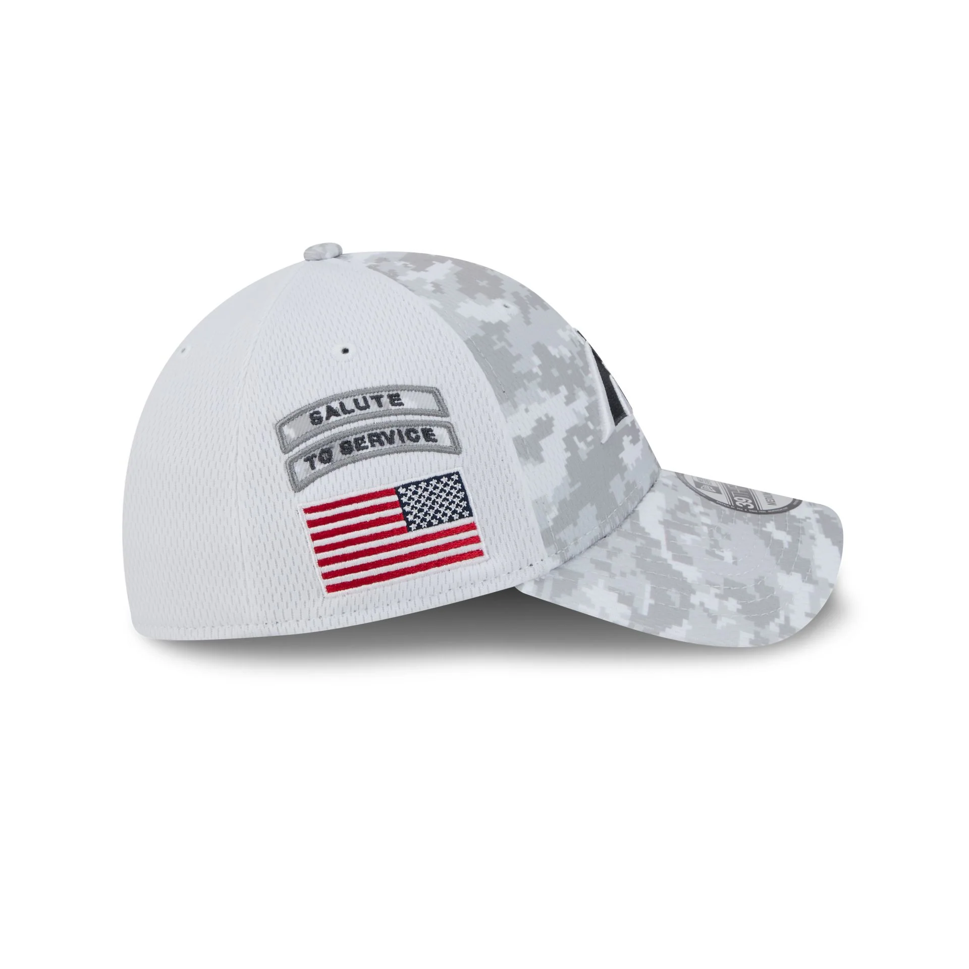 Carolina Panthers 2024 Salute to Service 39THIRTY Stretch Fit Hat