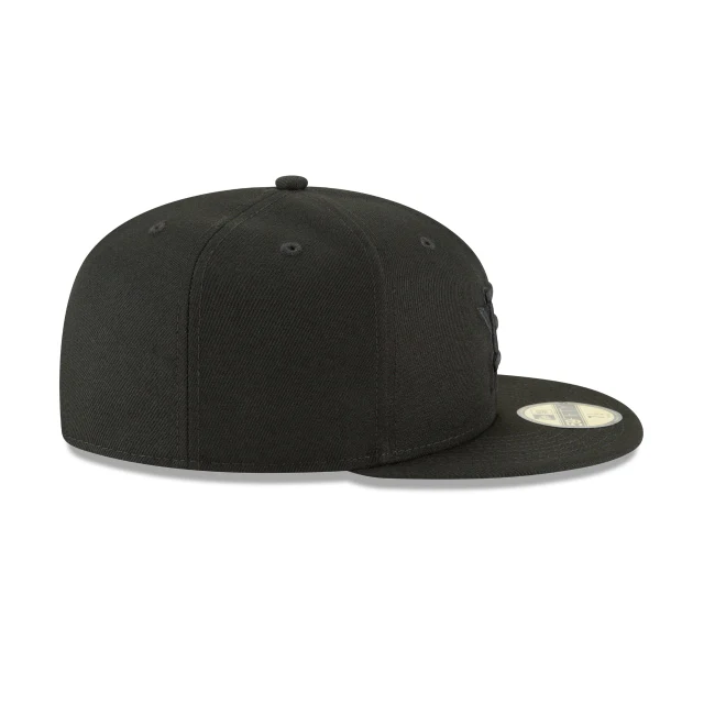 Houston Astros Blackout Basic 59FIFTY Fitted Hat