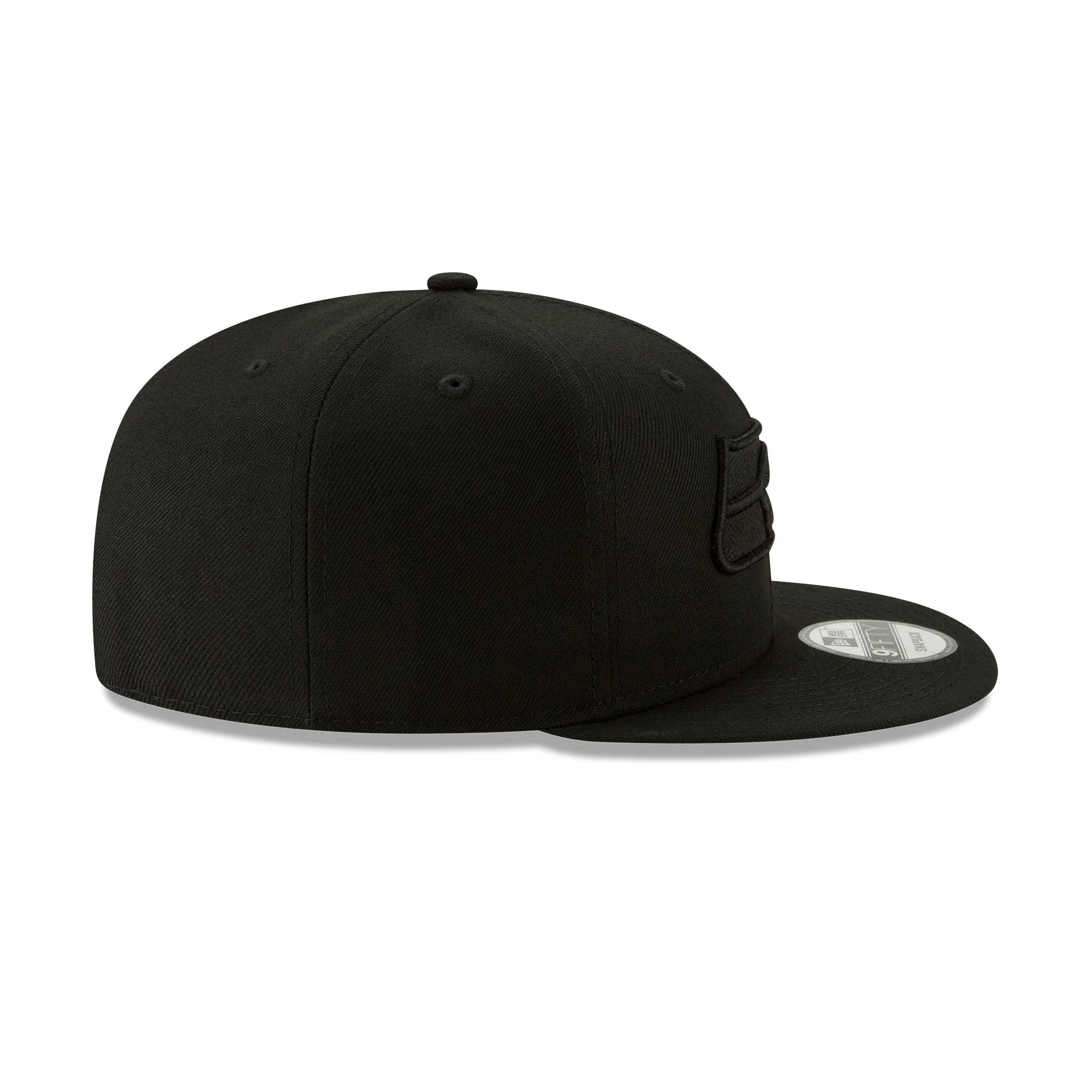 Seattle Seahawks Basic Black on Black 9FIFTY Snapback Hat