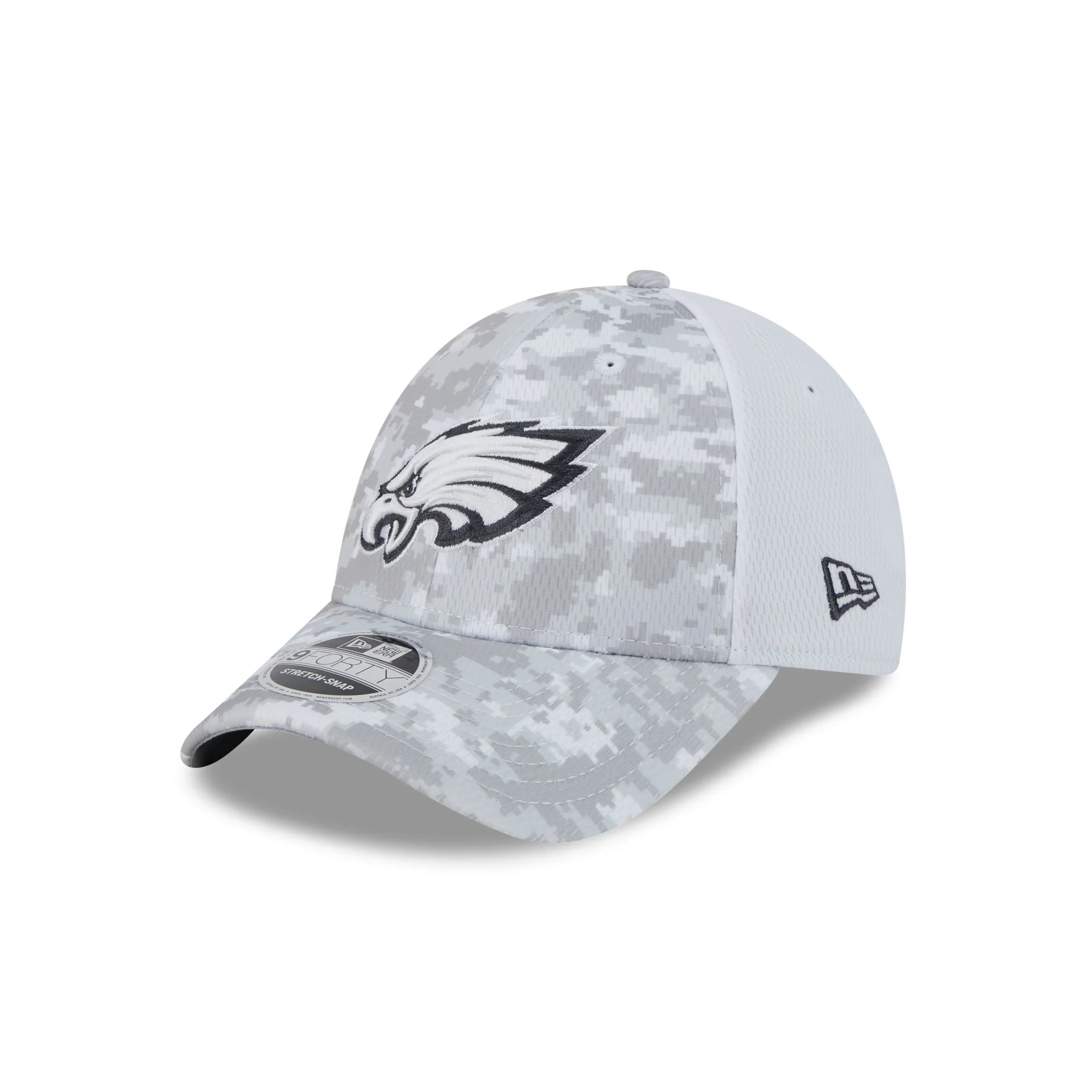 Philadelphia Eagles 2024 Salute to Service 9FORTY Stretch-Snap Hat