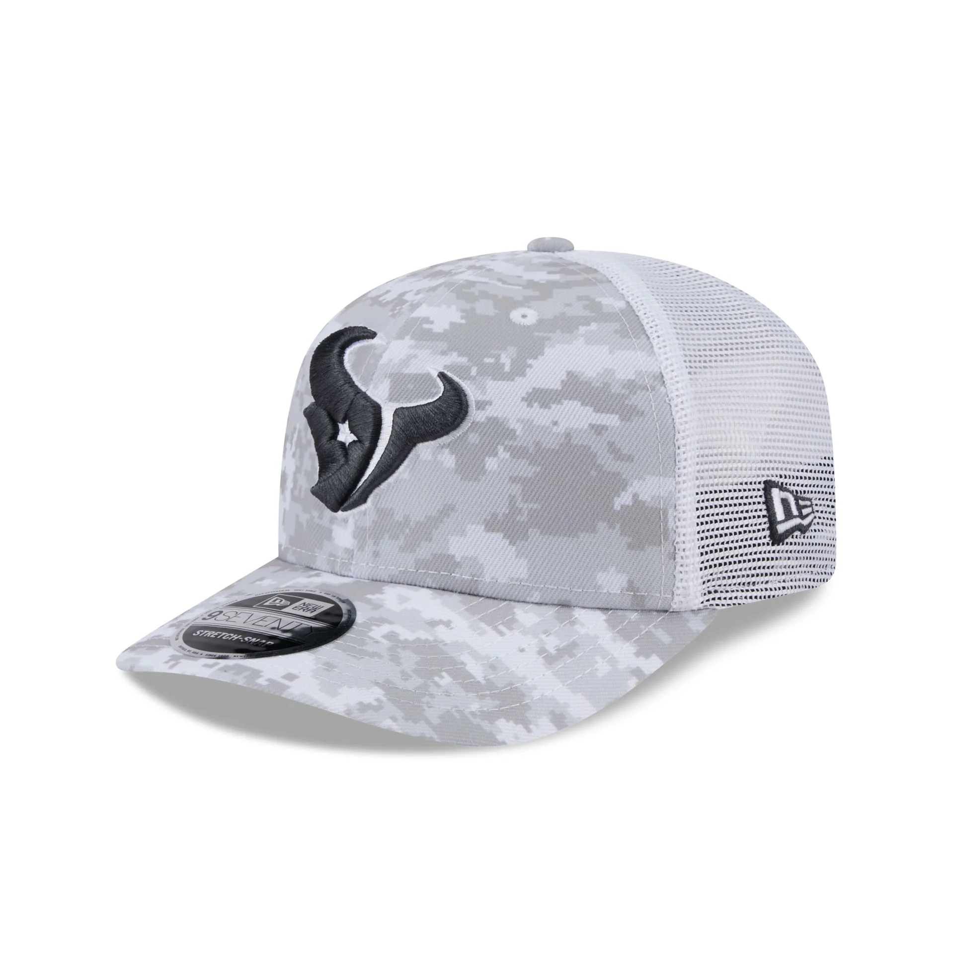 Houston Texans 2024 Salute to Service 9SEVENTY Trucker Hat