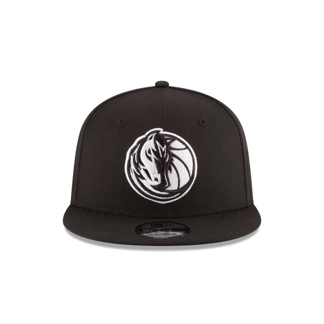 Dallas Mavericks Basic Black 9FIFTY Snapback Hat
