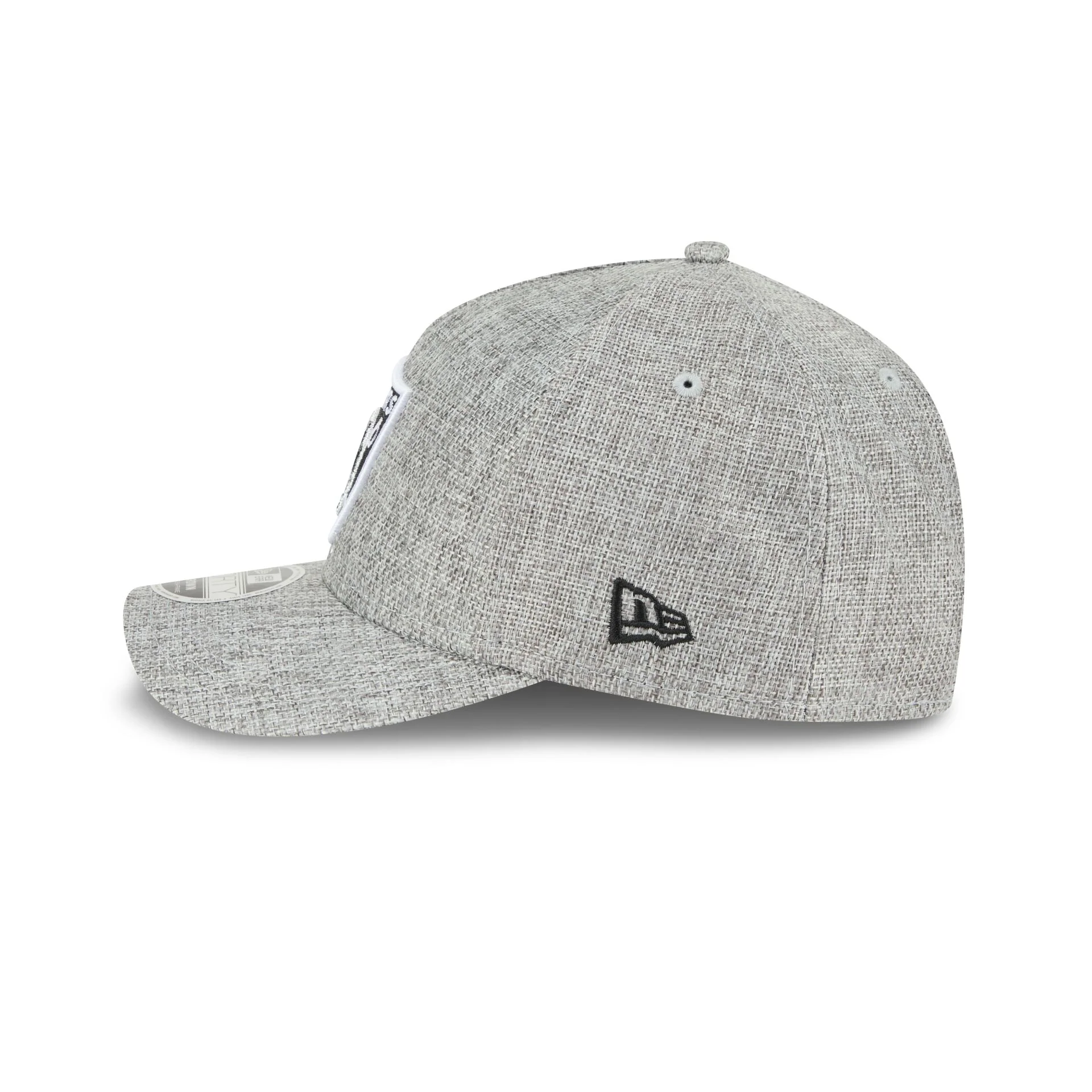 Las Vegas Raiders Cotton Weave Gray 9FORTY M-Crown A-Frame Snapback Hat