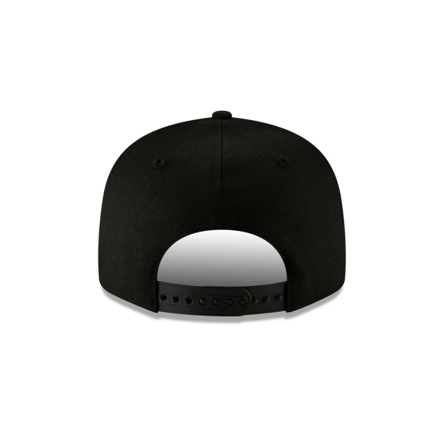 Chicago Bears Basic Black On Black 9FIFTY Snapback Hat