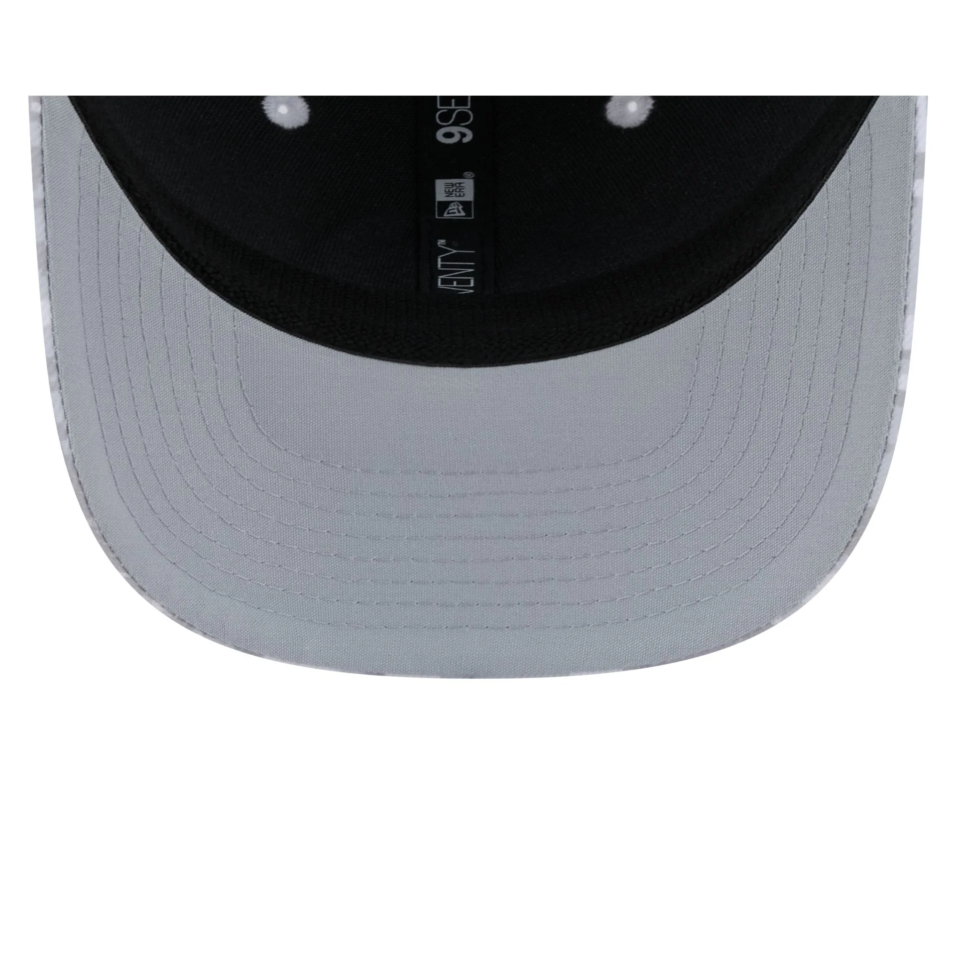 Seattle Seahawks 2024 Salute to Service 9SEVENTY Trucker Hat