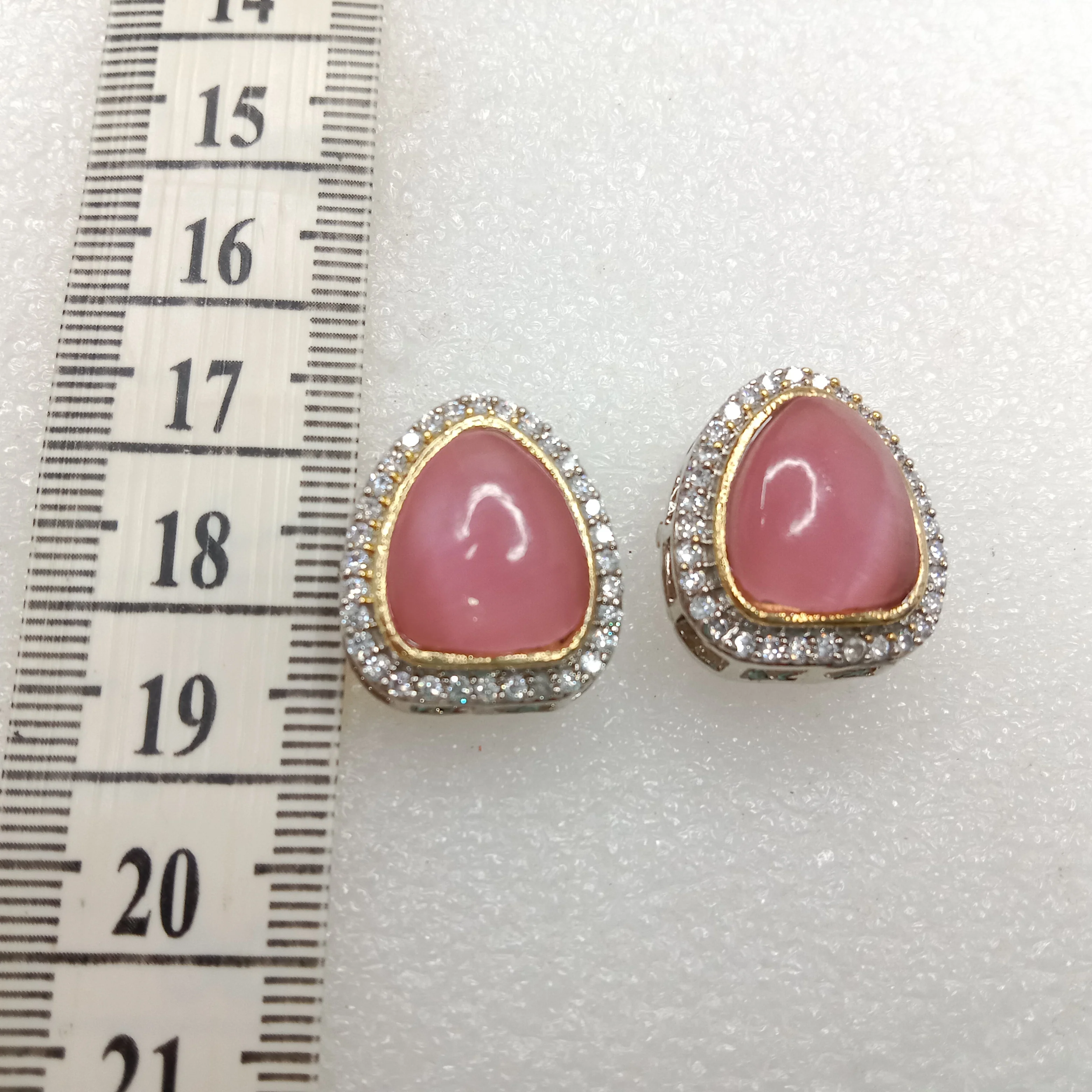 High quality(1 pair) erasing pink colour 22mm (2cm)