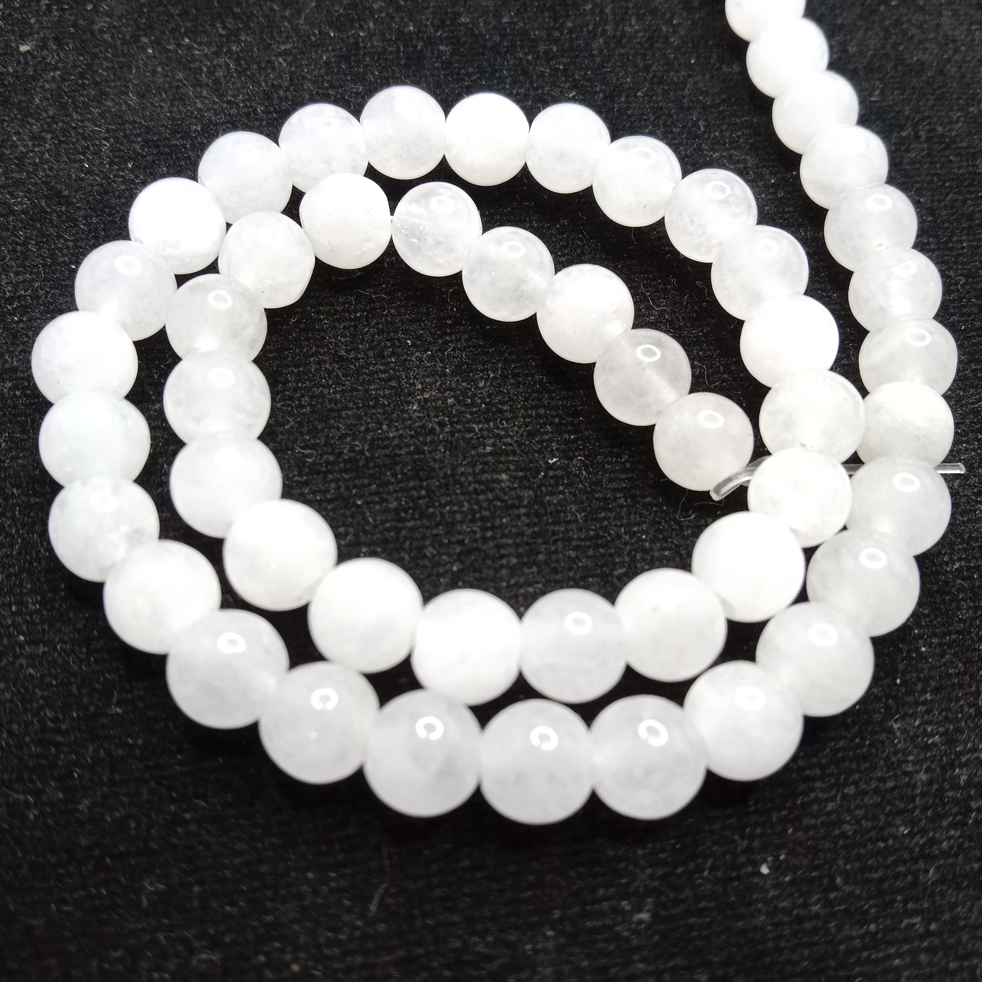 Off white 6mm plan agate beads 1 string