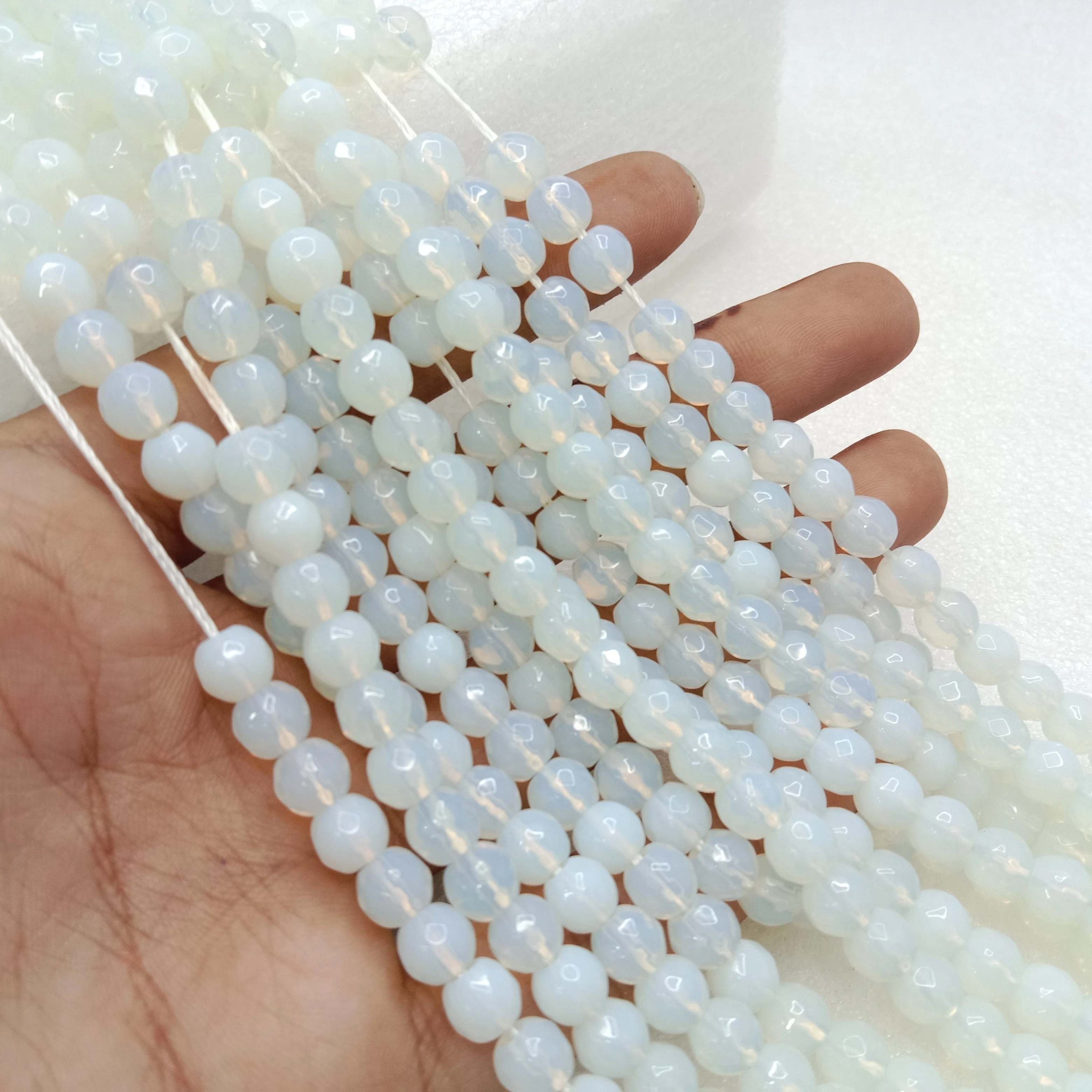 White High Quality agate Round Beads 6mm 1 string(60pcs