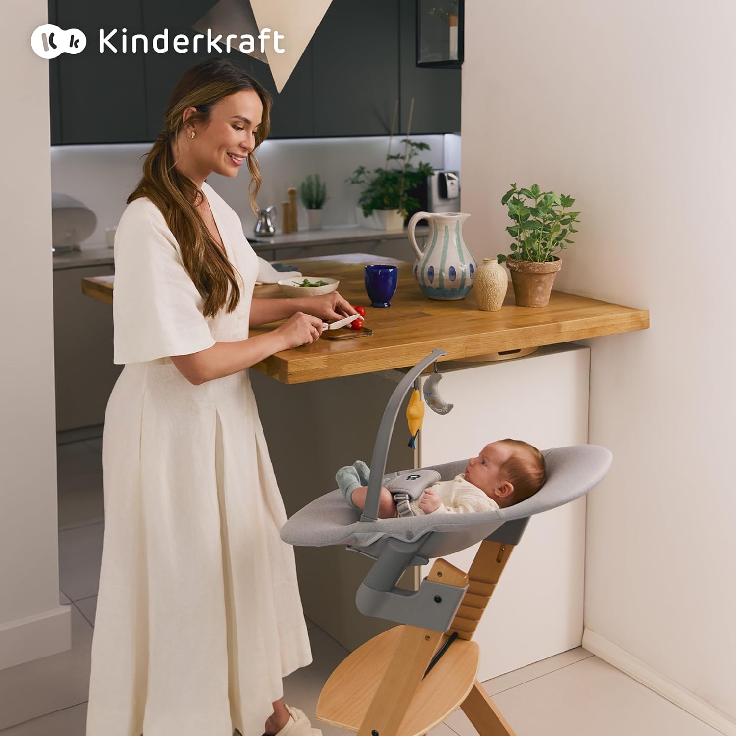 Kinderkraft ENOCK Trona bebé de Madera + Hamaca Bebé CALMEE, portatil, para niños, Silla alta Infantil, Evolutiva, Ergonómica, Barrera y Bandeja, Gris