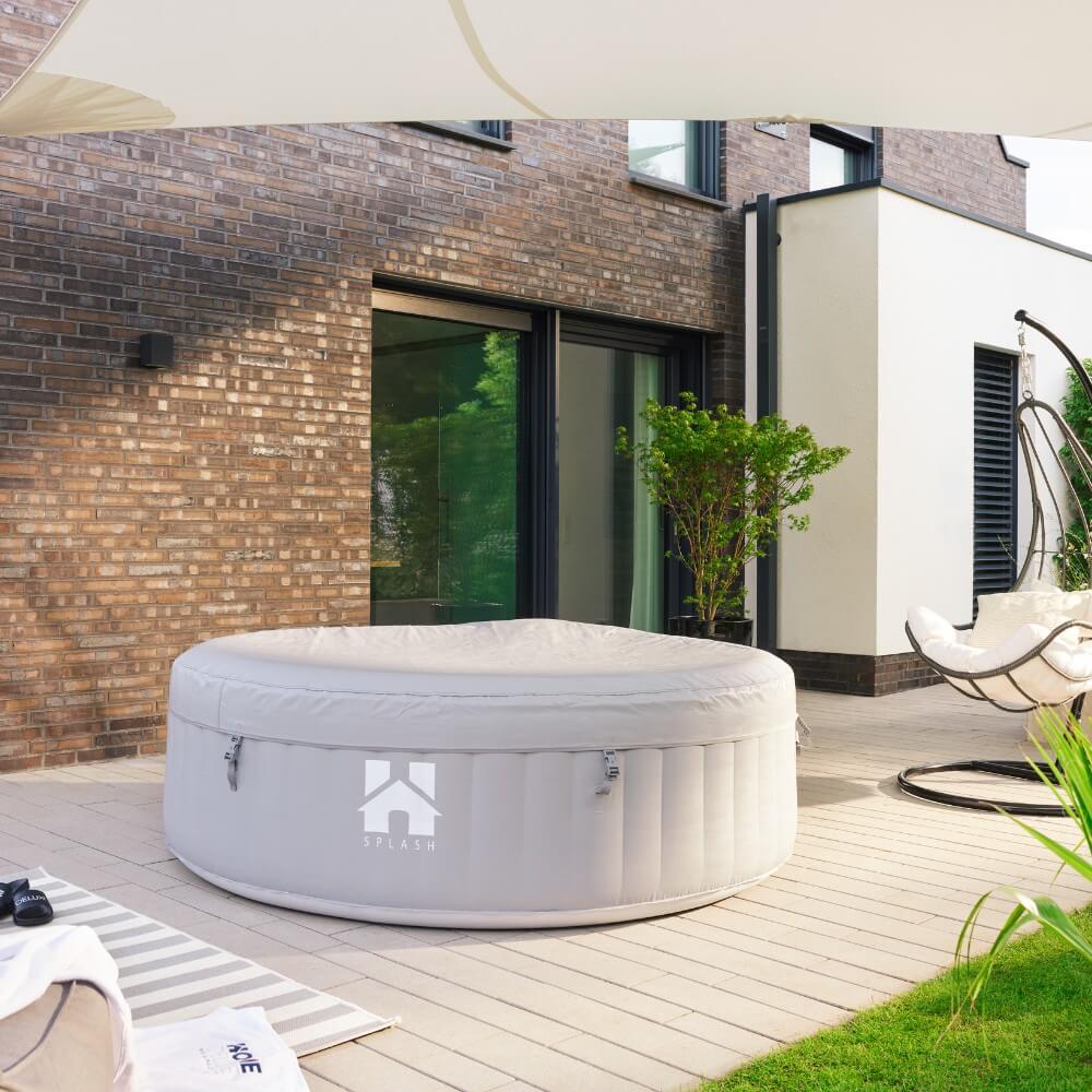SPLASH Bañera de hidromasaje exterior con cojines, portabebidas y capota - Ø208 cm 6 personas hormigón