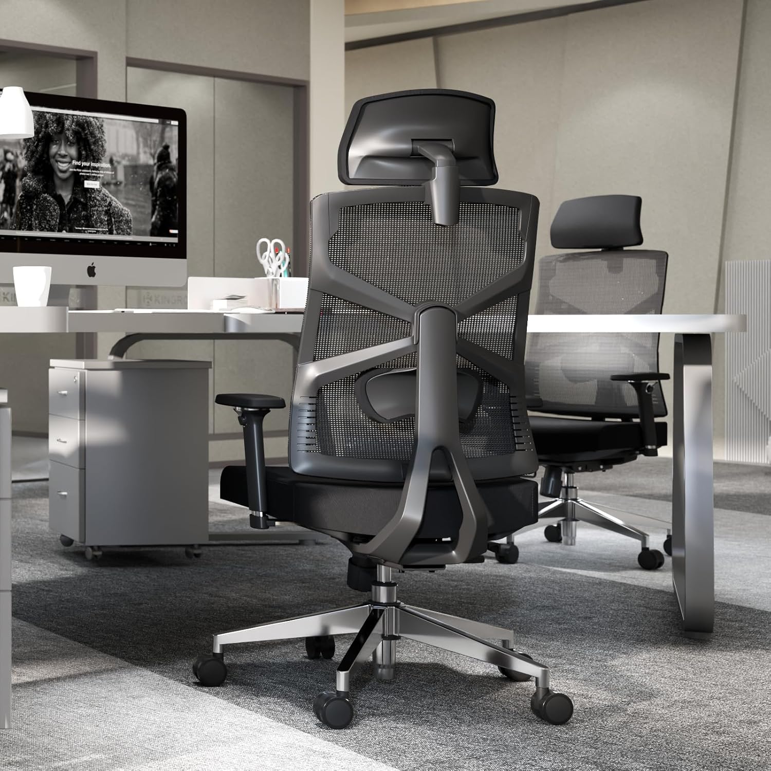 HOLLUDLE Silla de Oficina Ergonómica con Respaldo Adaptativo, Silla de Escritorio de Alto Respaldo con Reposabrazos 4D, Profundidad de Asiento Ajustable, Soporte Lumbar y Reposacabezas 2D, Negro