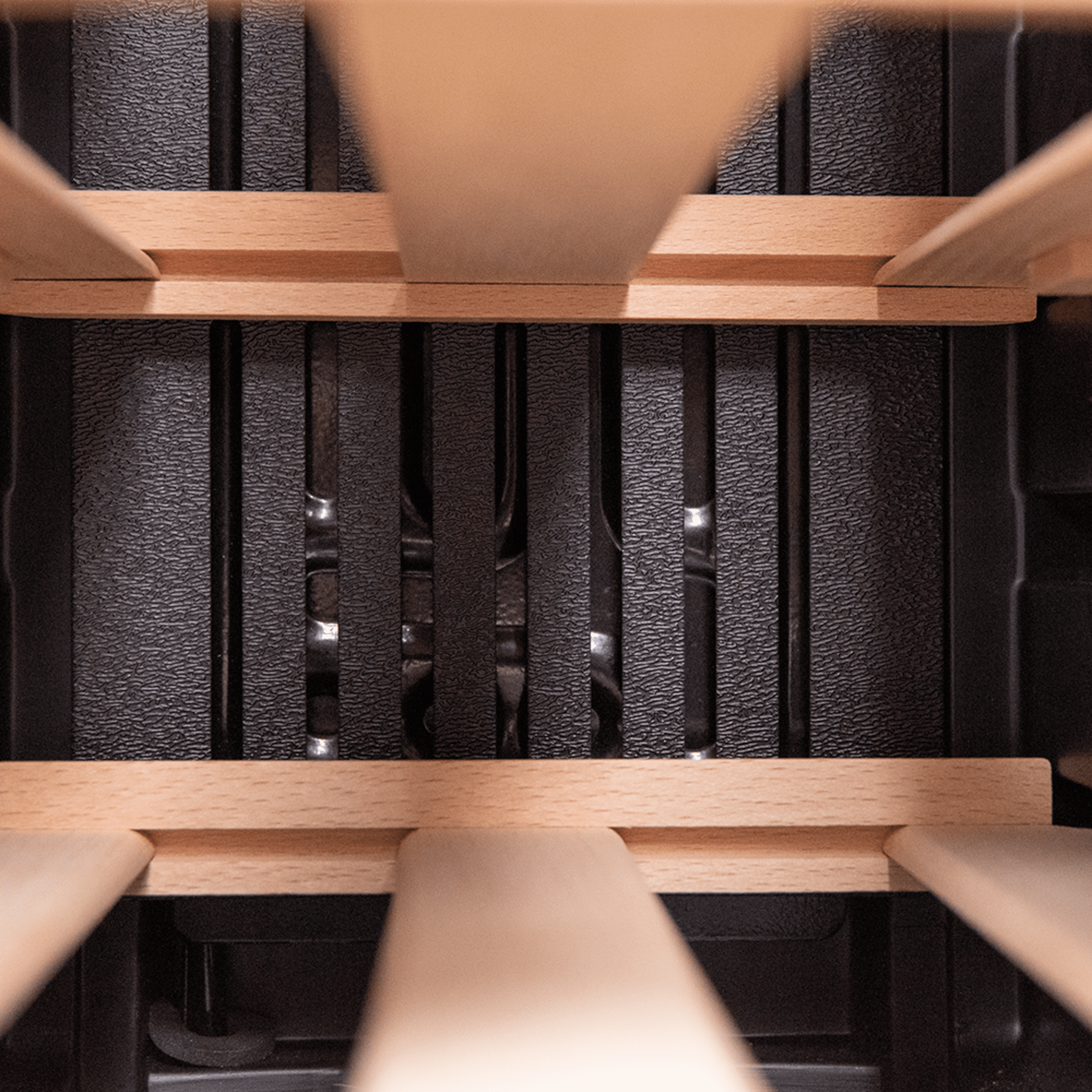 Bolero GrandSommelier 1250 CoolWood Compressor