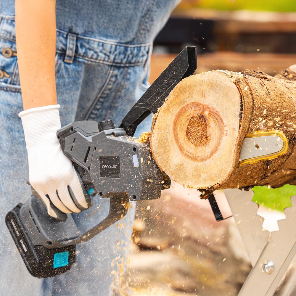 MontanaForce 8000 Hand