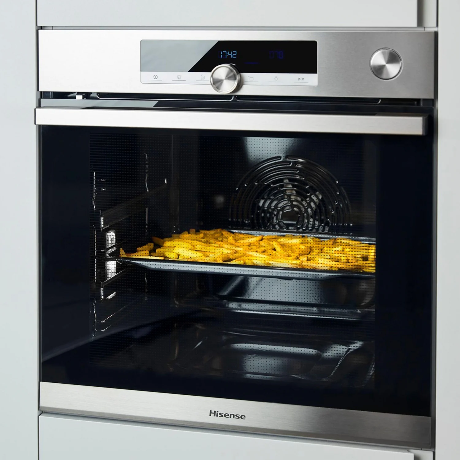 Horno Multifunción Hisense BSA66334PX, 3,5 kW, 77 L, Apertura Abatible, 9 Funciones de Cocción, Eficiencia A+ - Gris