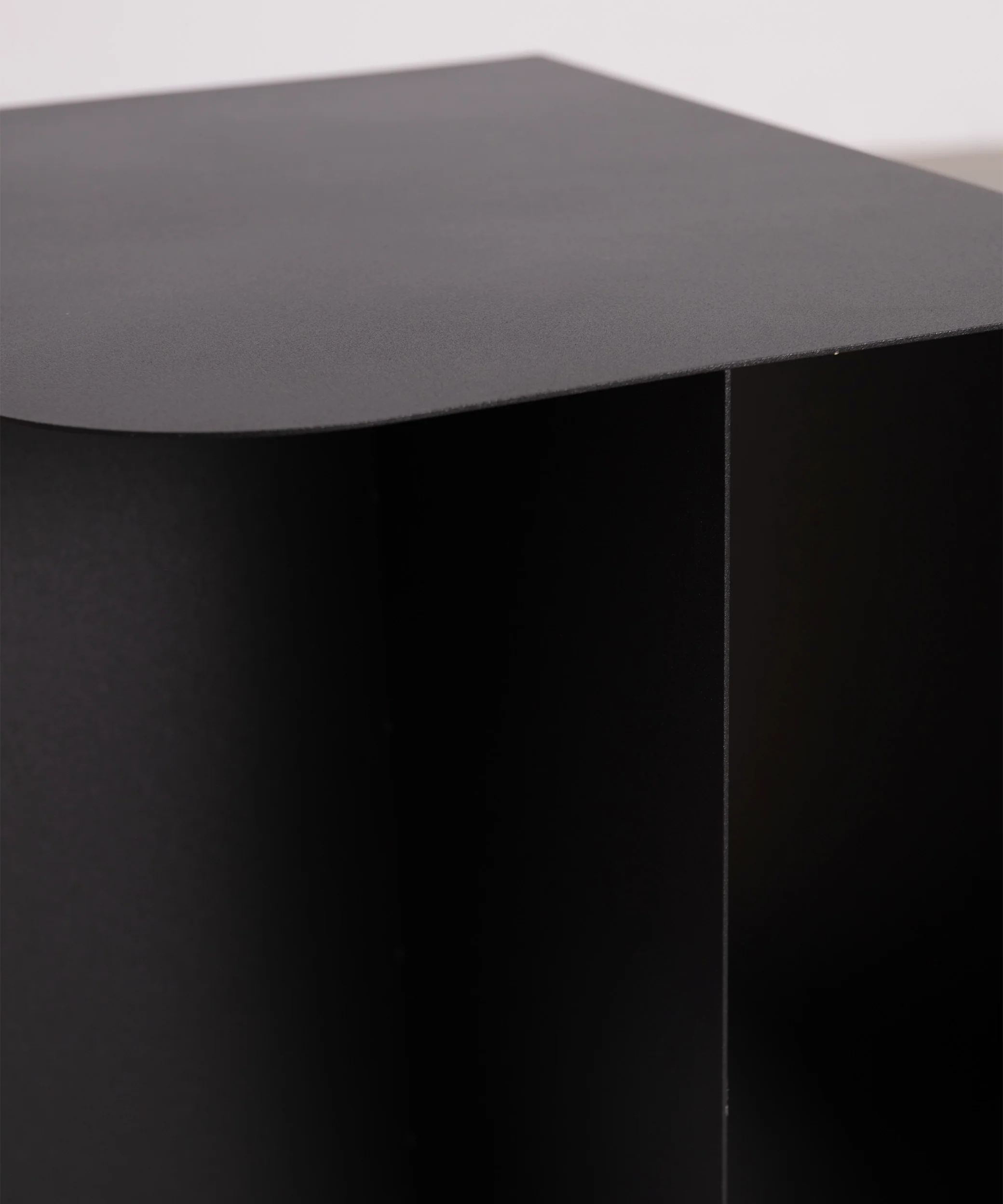 Mesita Auxiliar Dama (40x30x40 cm)