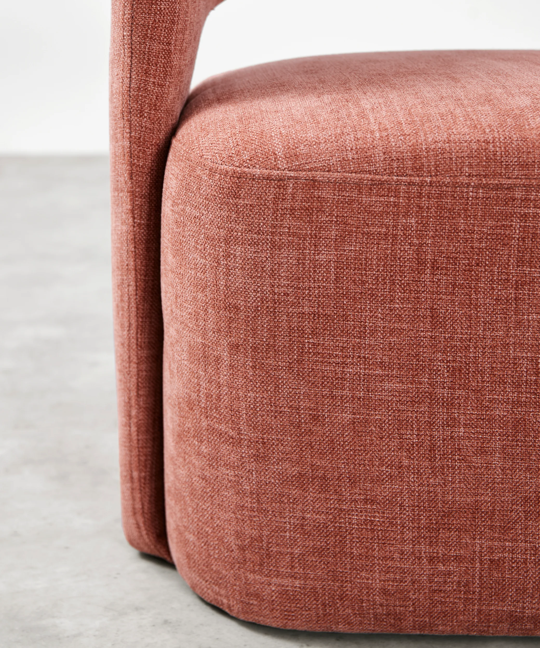 Sillón Tapizado con Reposabrazos Naya