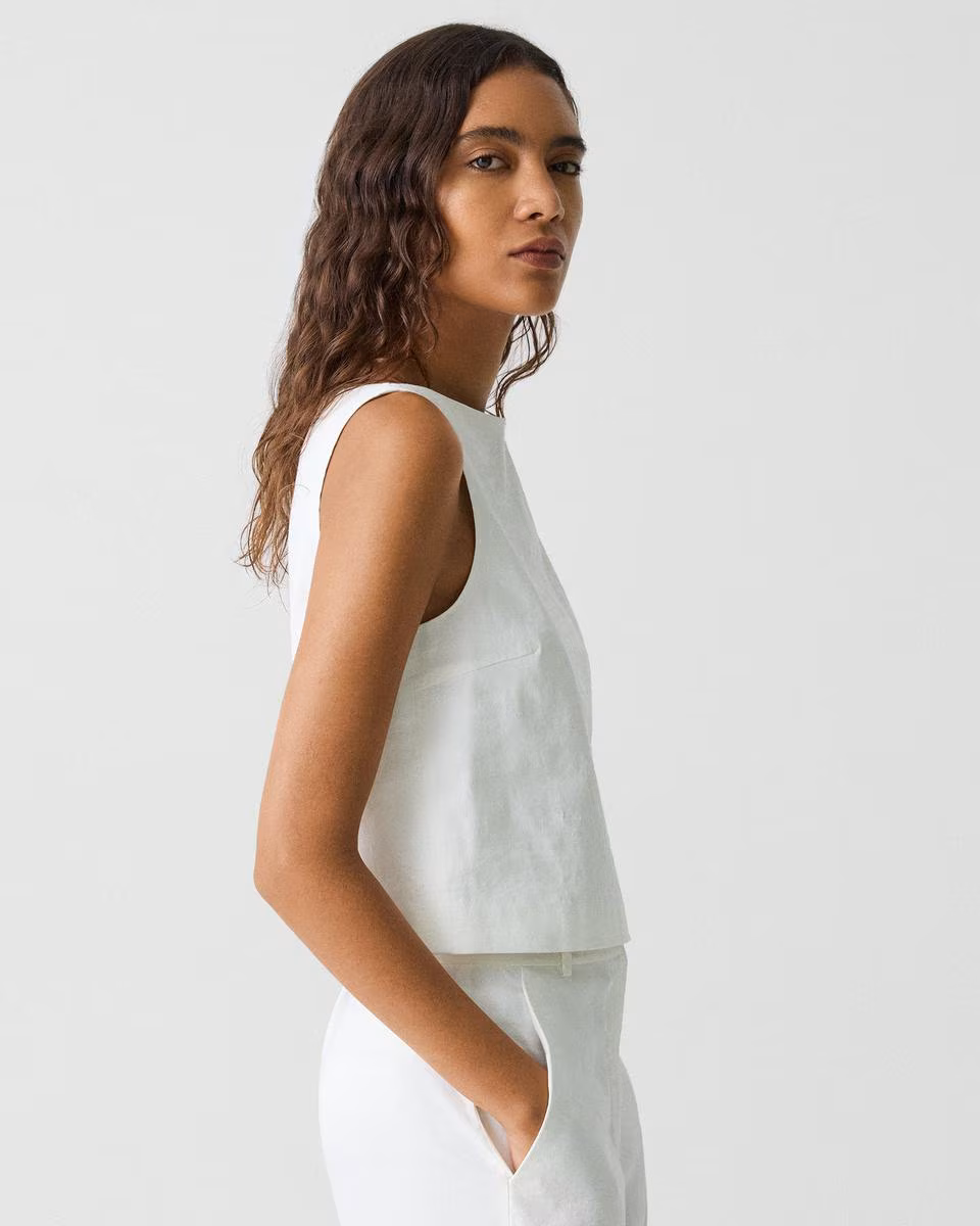 Sleeveless Boatneck Top in Good Linen - Theory Factory Store