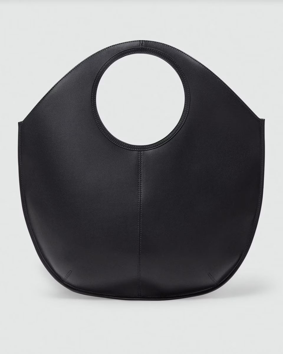 Circle Tote Bag in Leather - Theory Factory Store