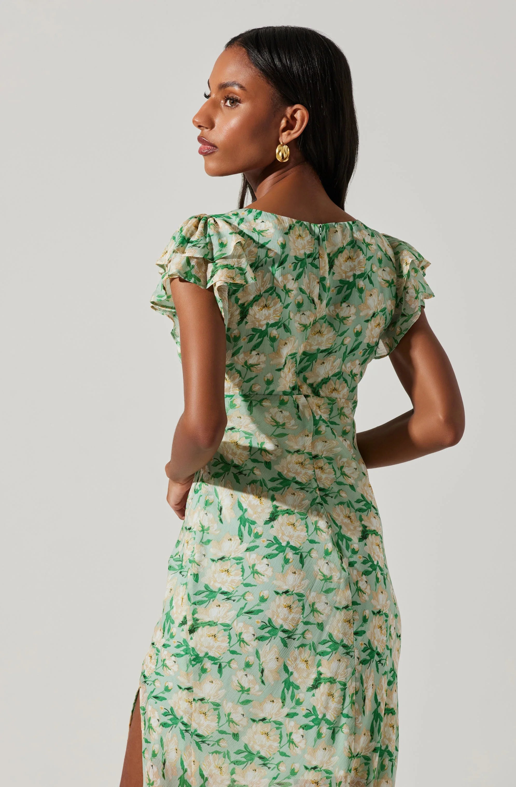 Maisy Floral Flutter Sleeve Midi Dress