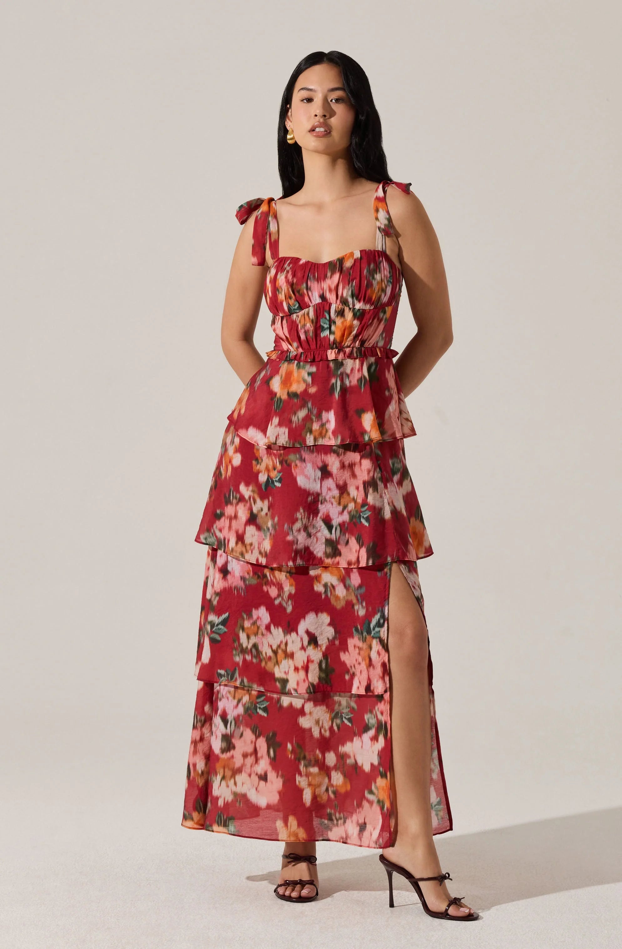 Mellorie Sweetheart Tiered Midi Dress