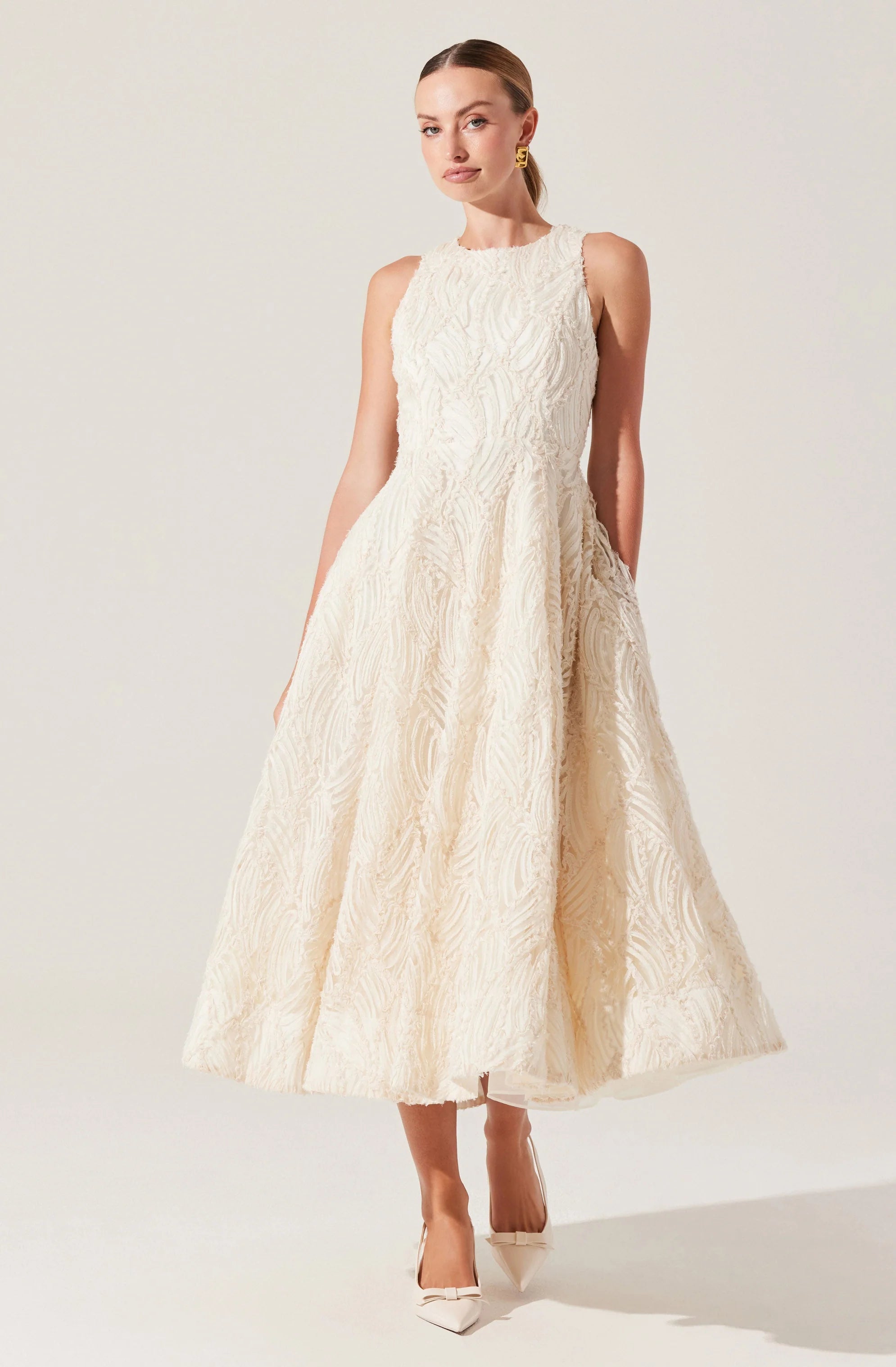 Lillemor 3D Textured Midi Dress