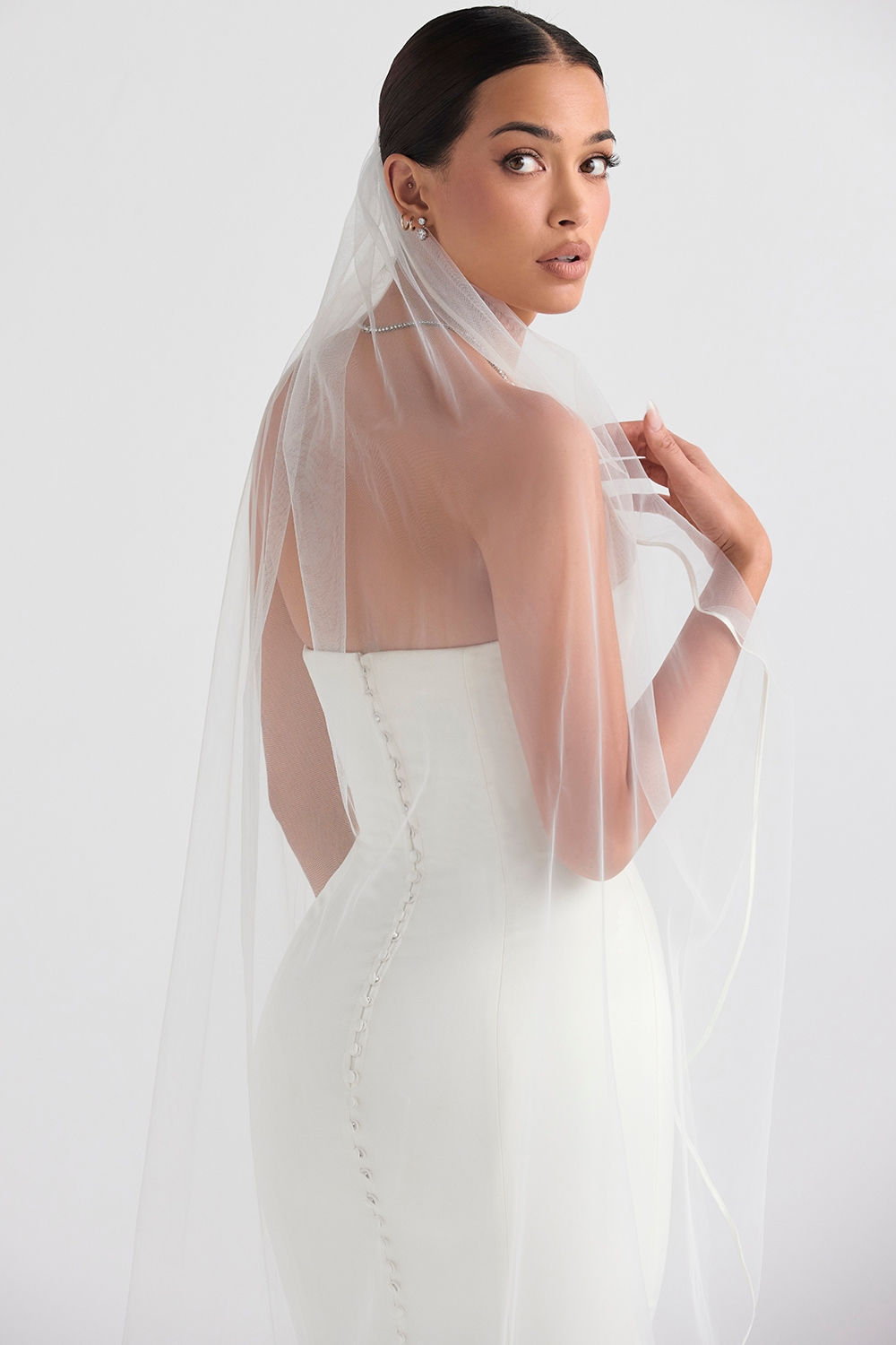 Simone-White Soft Tulle Veil