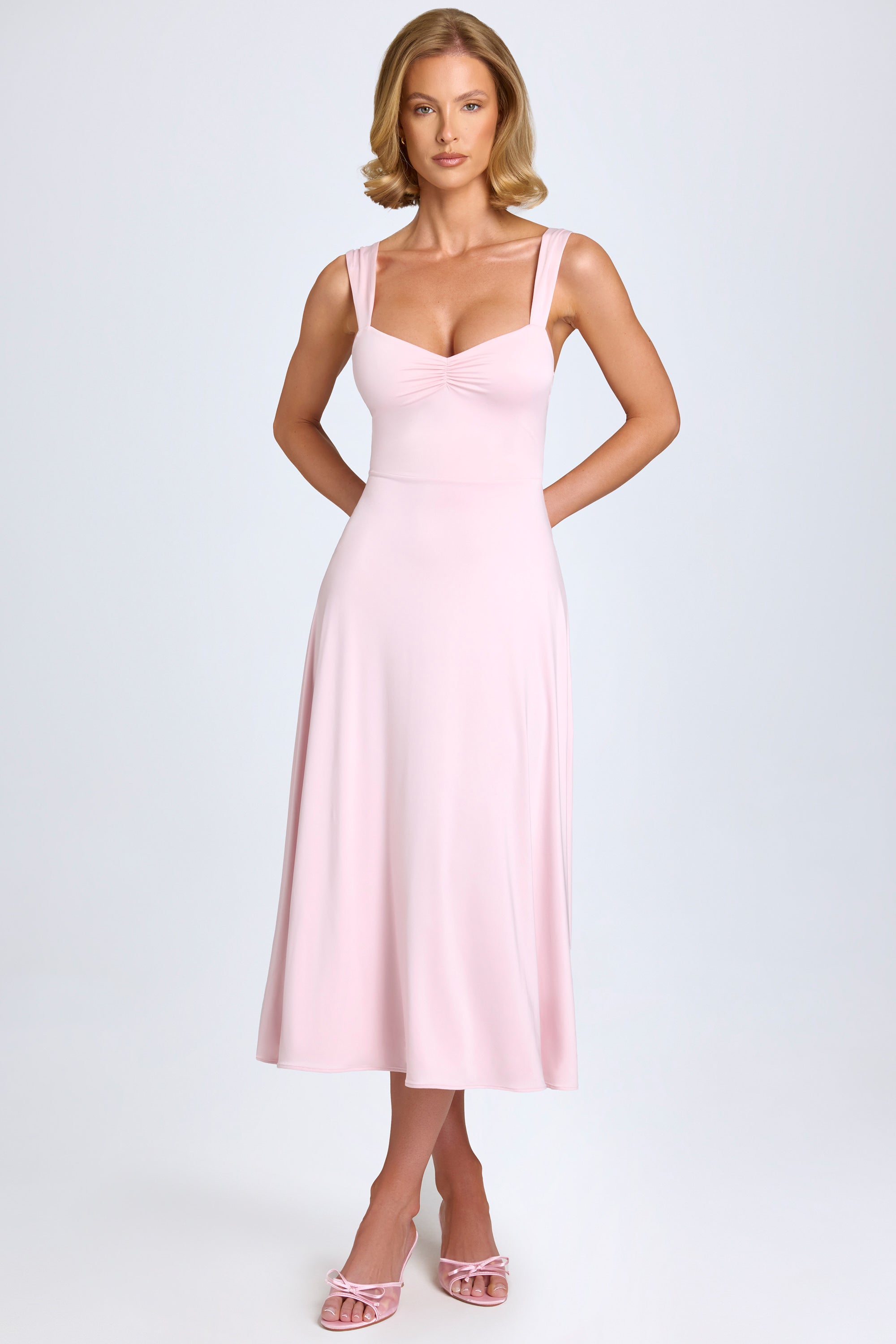 Thandie-Sweetheart-Neck Ruched Midaxi Dress in Blush