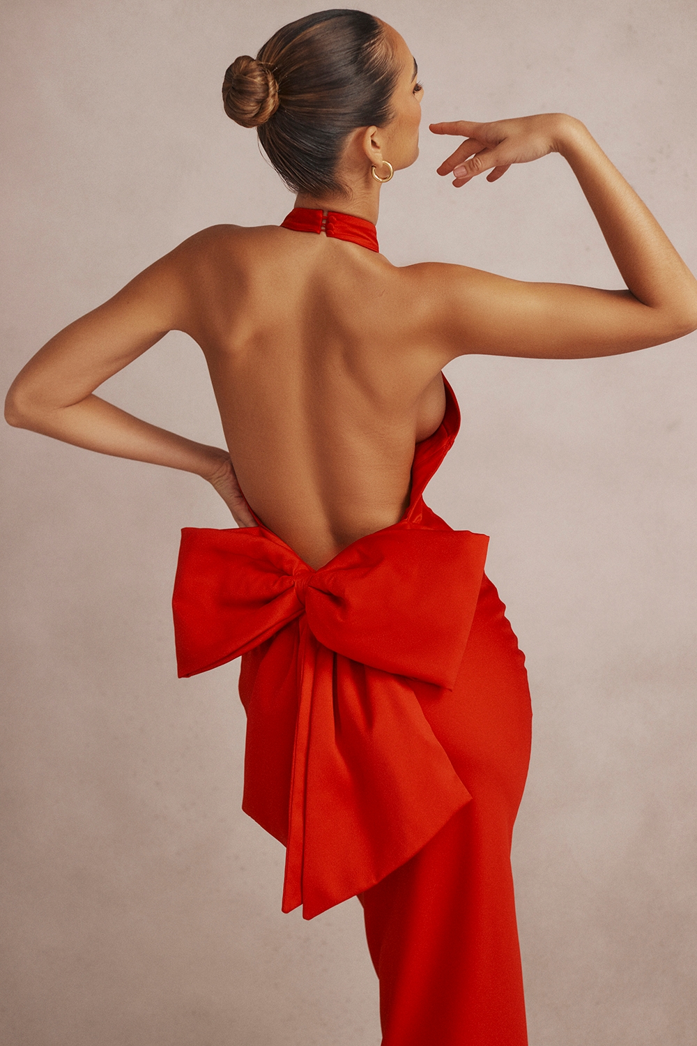 Ilaria-Red Bow Halter Dress