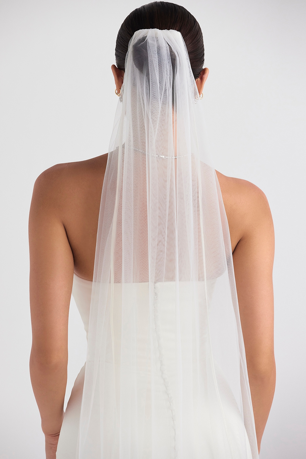 Simone-White Soft Tulle Veil