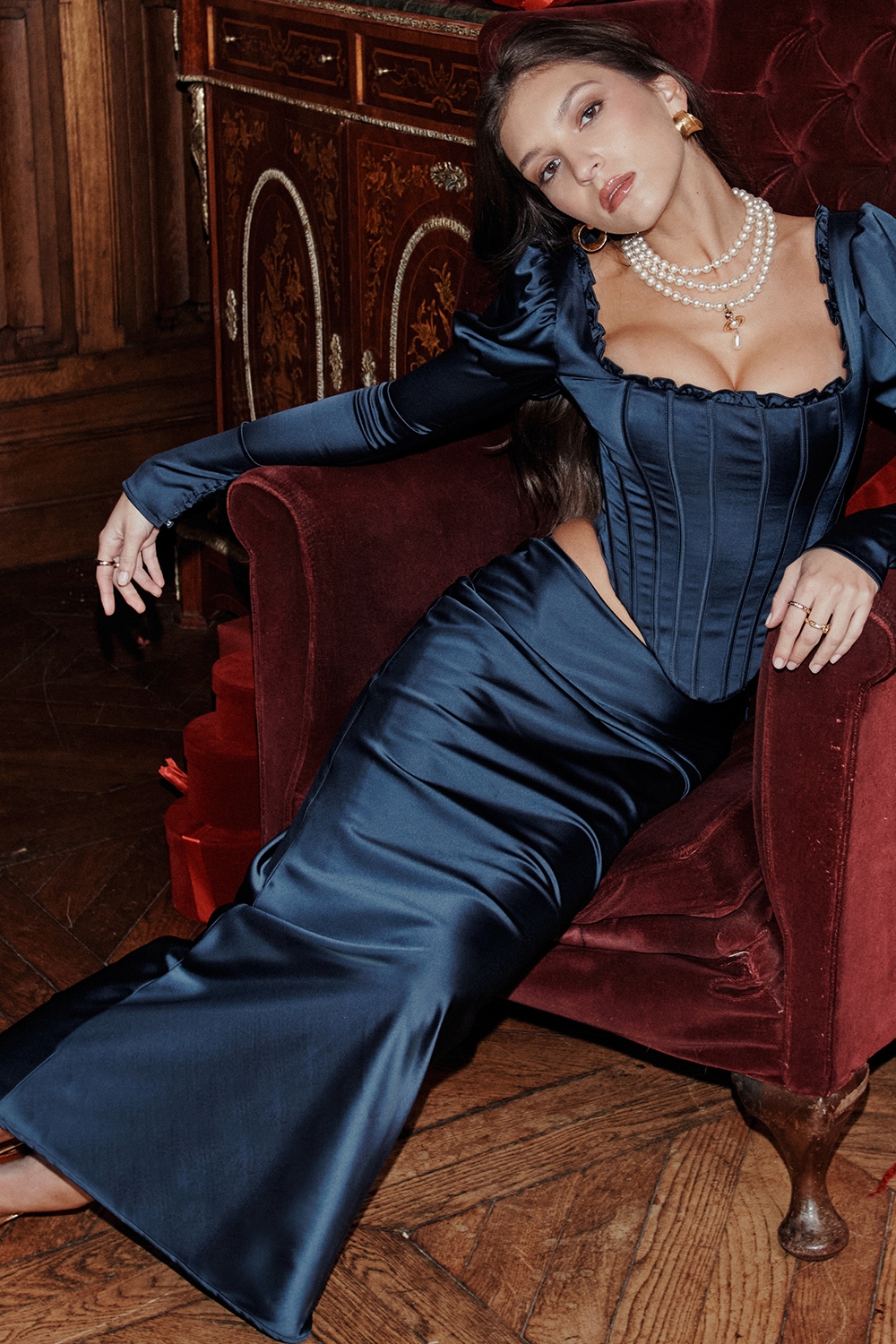 Dana-Navy Puff Sleeve Corset