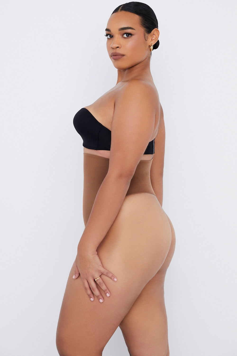 Sculpting High Waist Thong Mocha