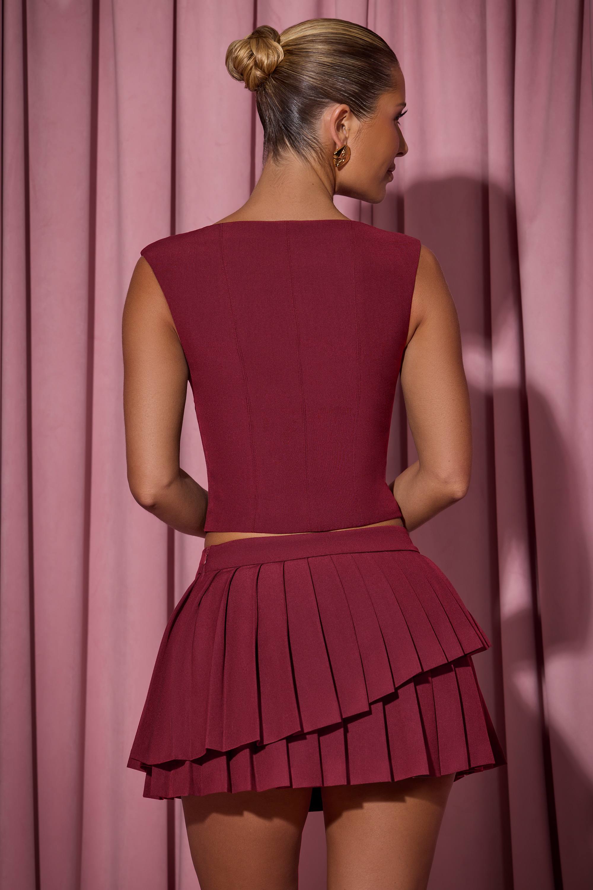 Nada-Layered Pleated Low-Rise Mini Skirt in Wine Red