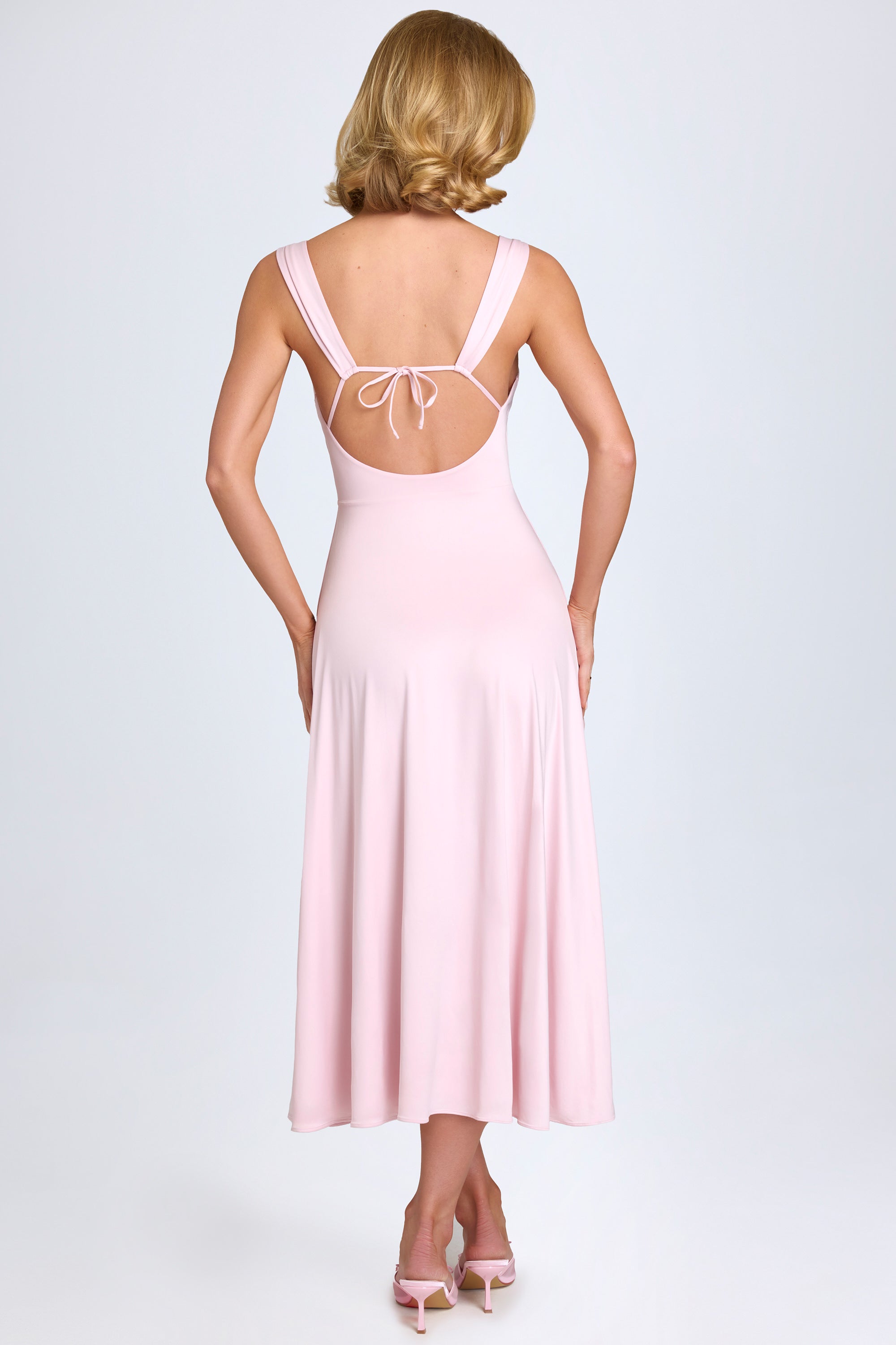 Thandie-Sweetheart-Neck Ruched Midaxi Dress in Blush